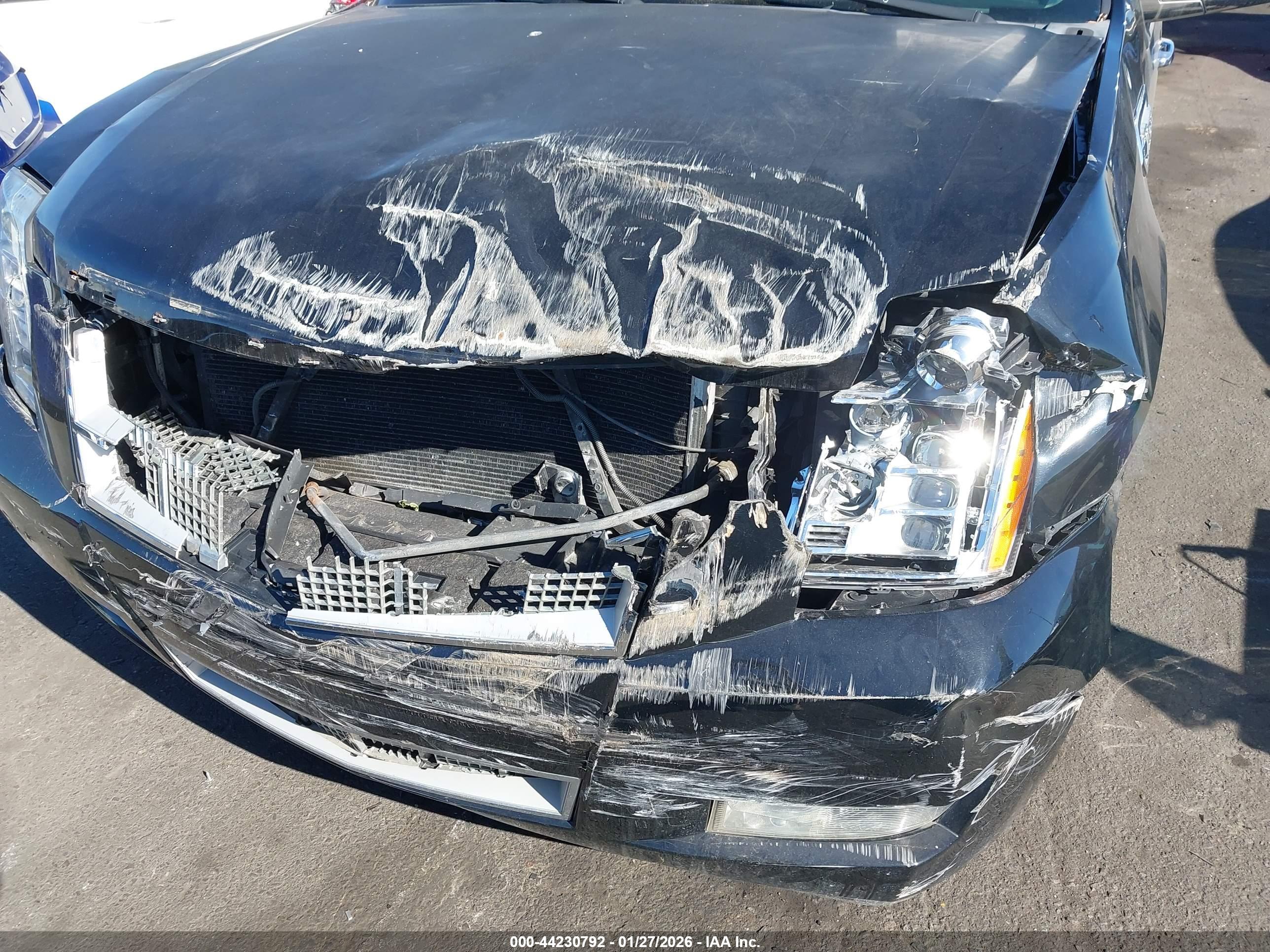CADILLAC ESCALADE image 6