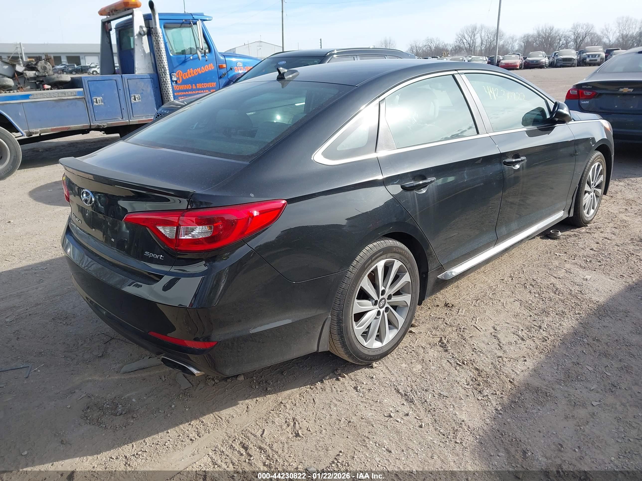 HYUNDAI SONATA image 4