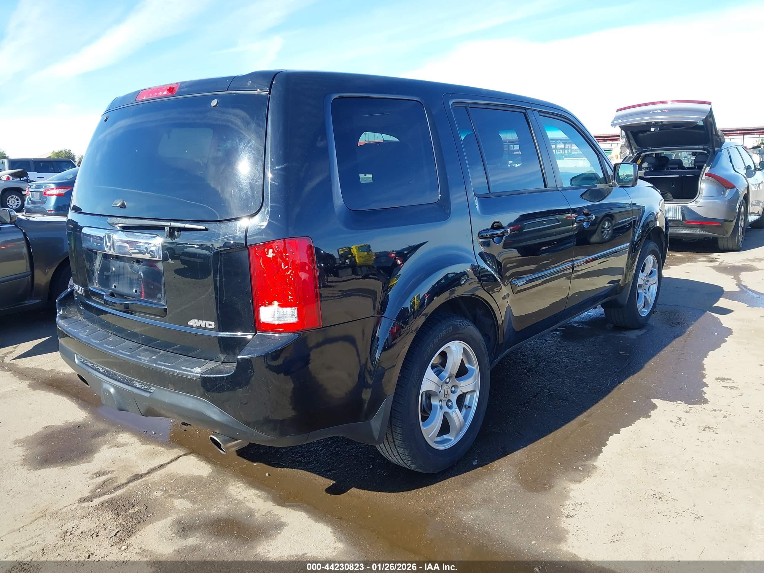 HONDA PILOT image 4