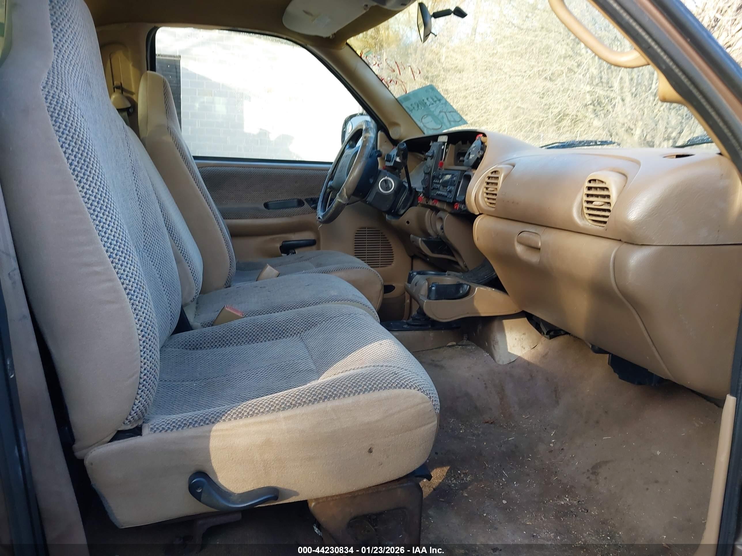 DODGE RAM image 5