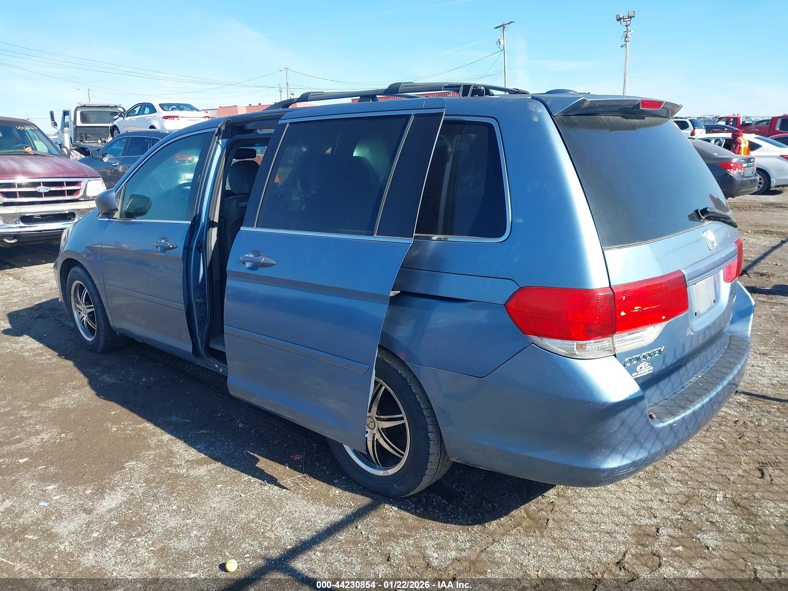 HONDA ODYSSEY image 3