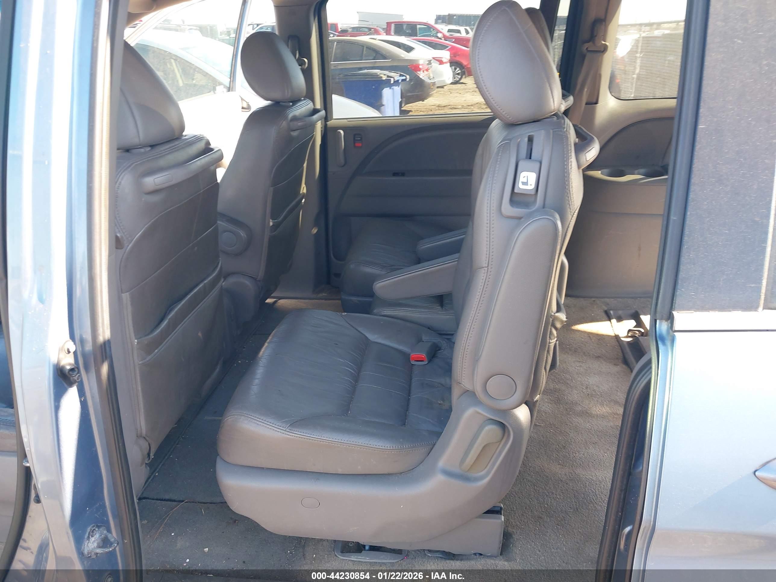 HONDA ODYSSEY image 8