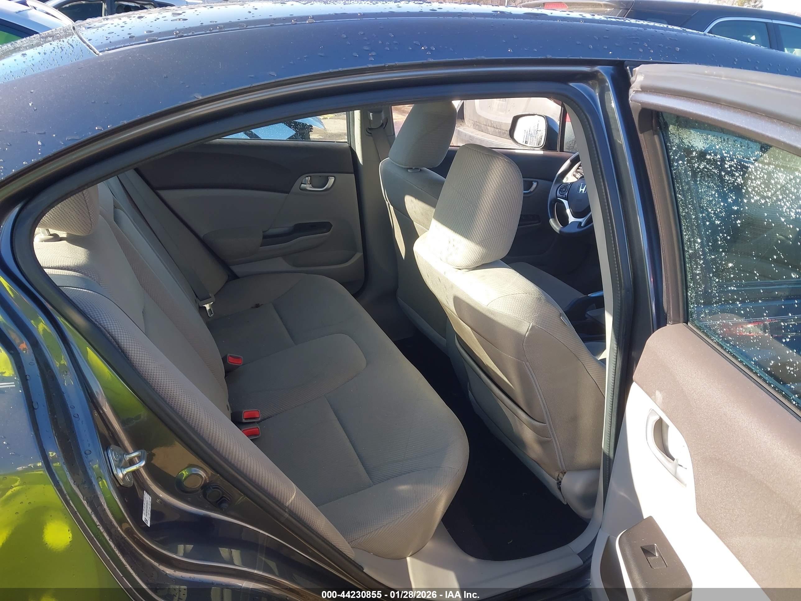 HONDA CIVIC image 8