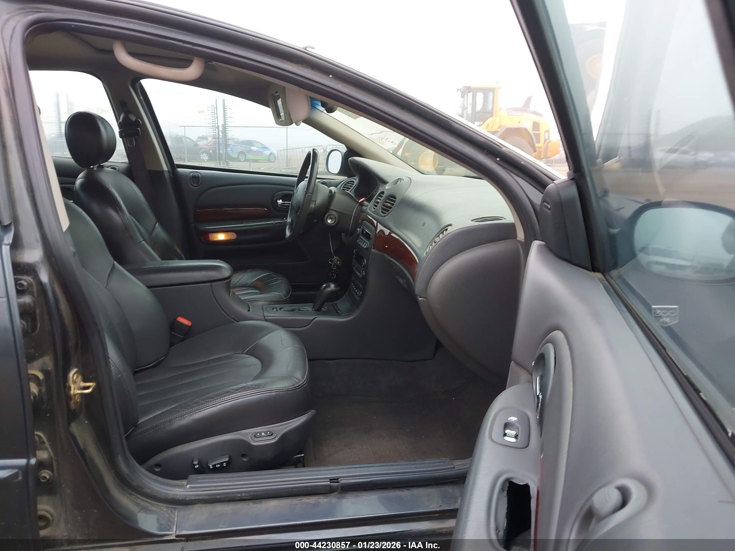 CHRYSLER 300M image 5