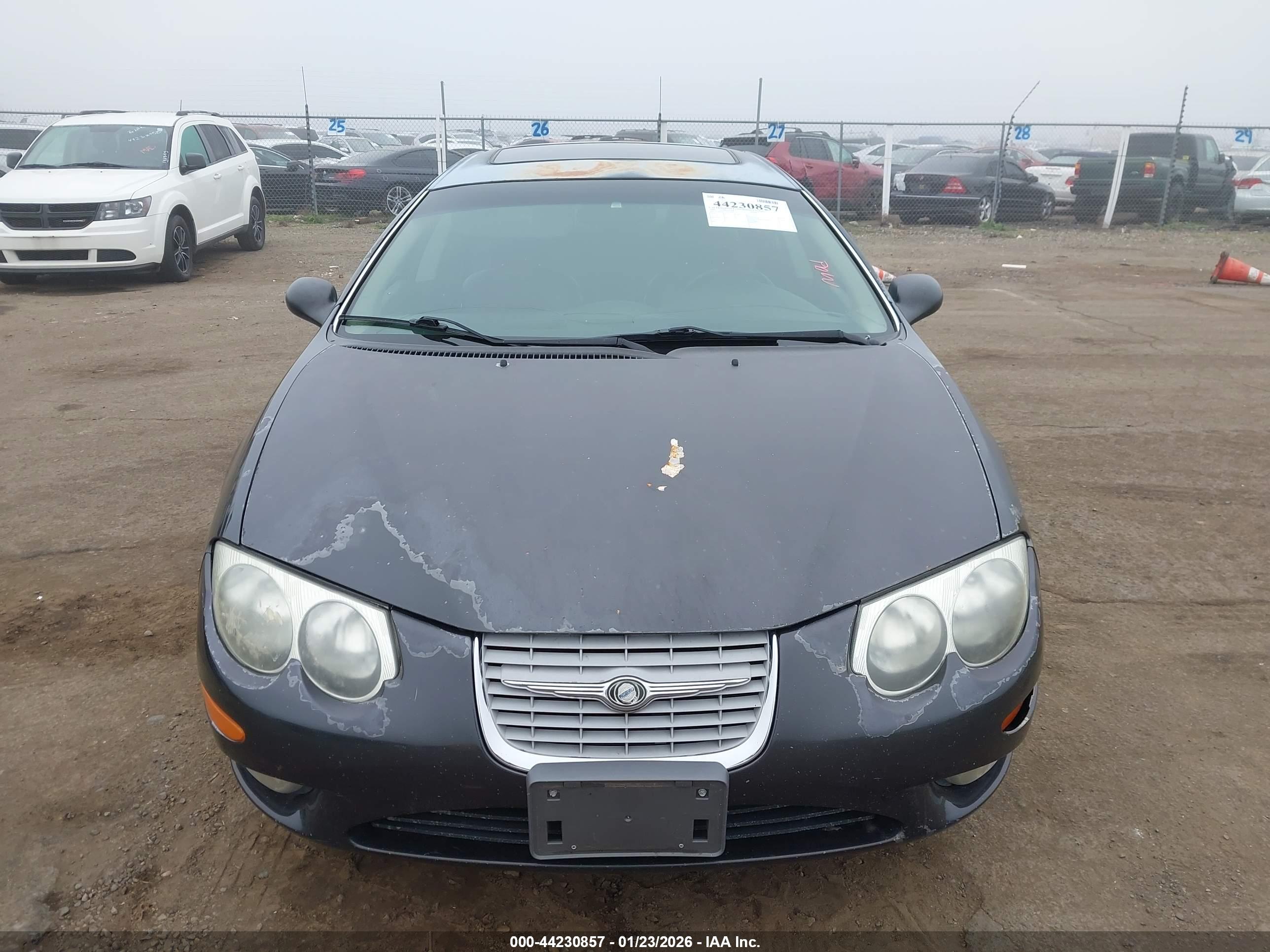 CHRYSLER 300M image 6