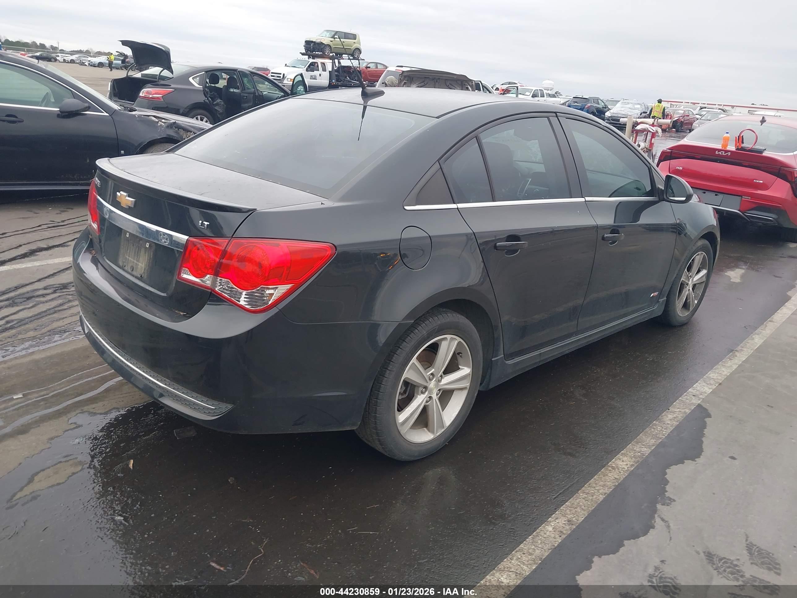 CHEVROLET CRUZE image 4