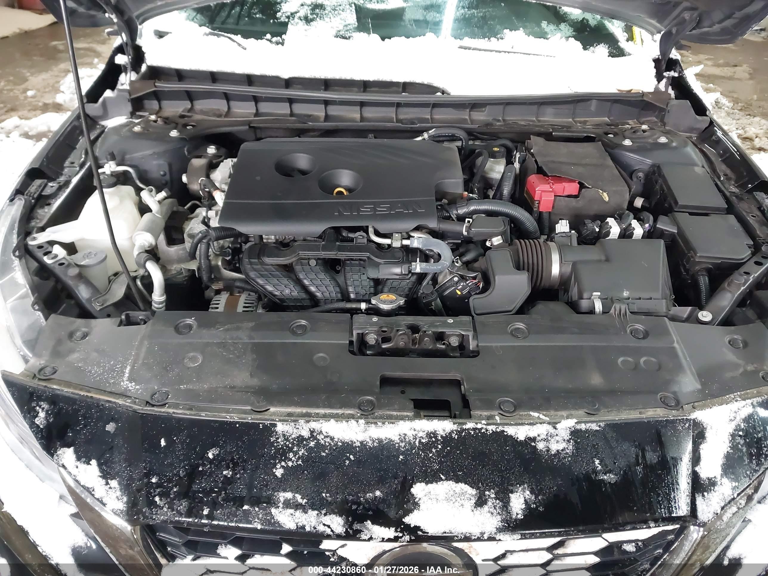 NISSAN ALTIMA image 10