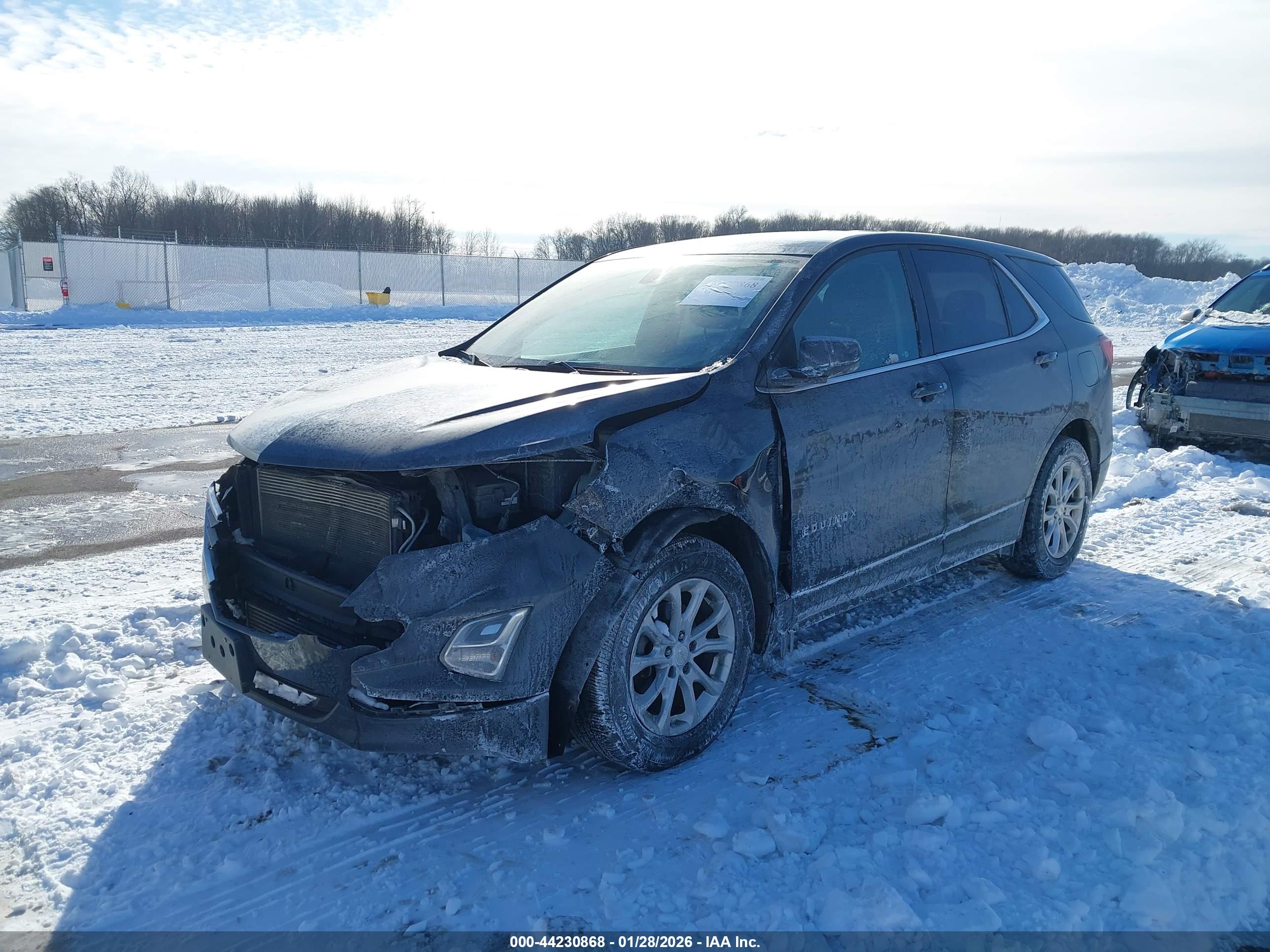 CHEVROLET EQUINOX image 2