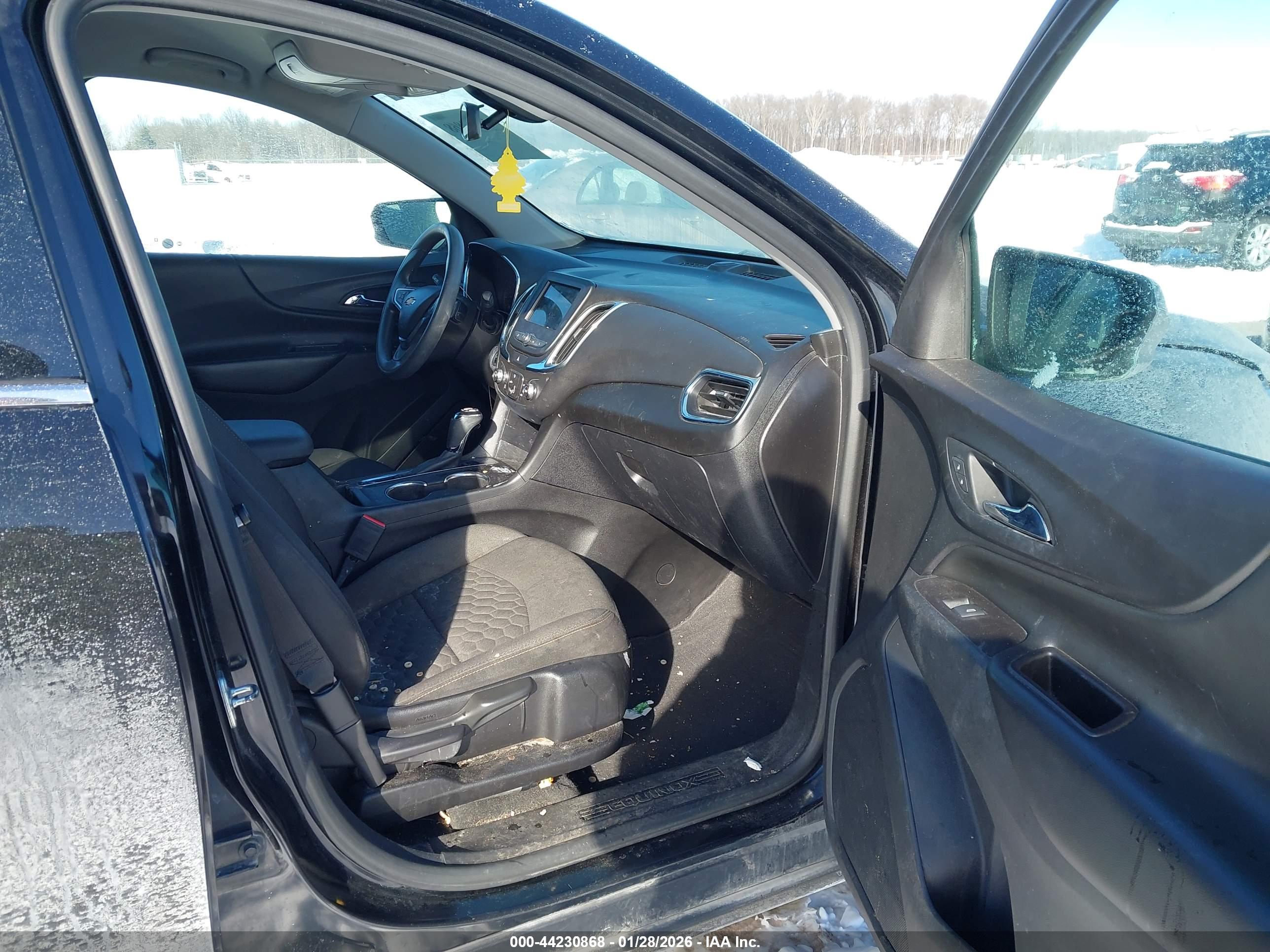 CHEVROLET EQUINOX image 5