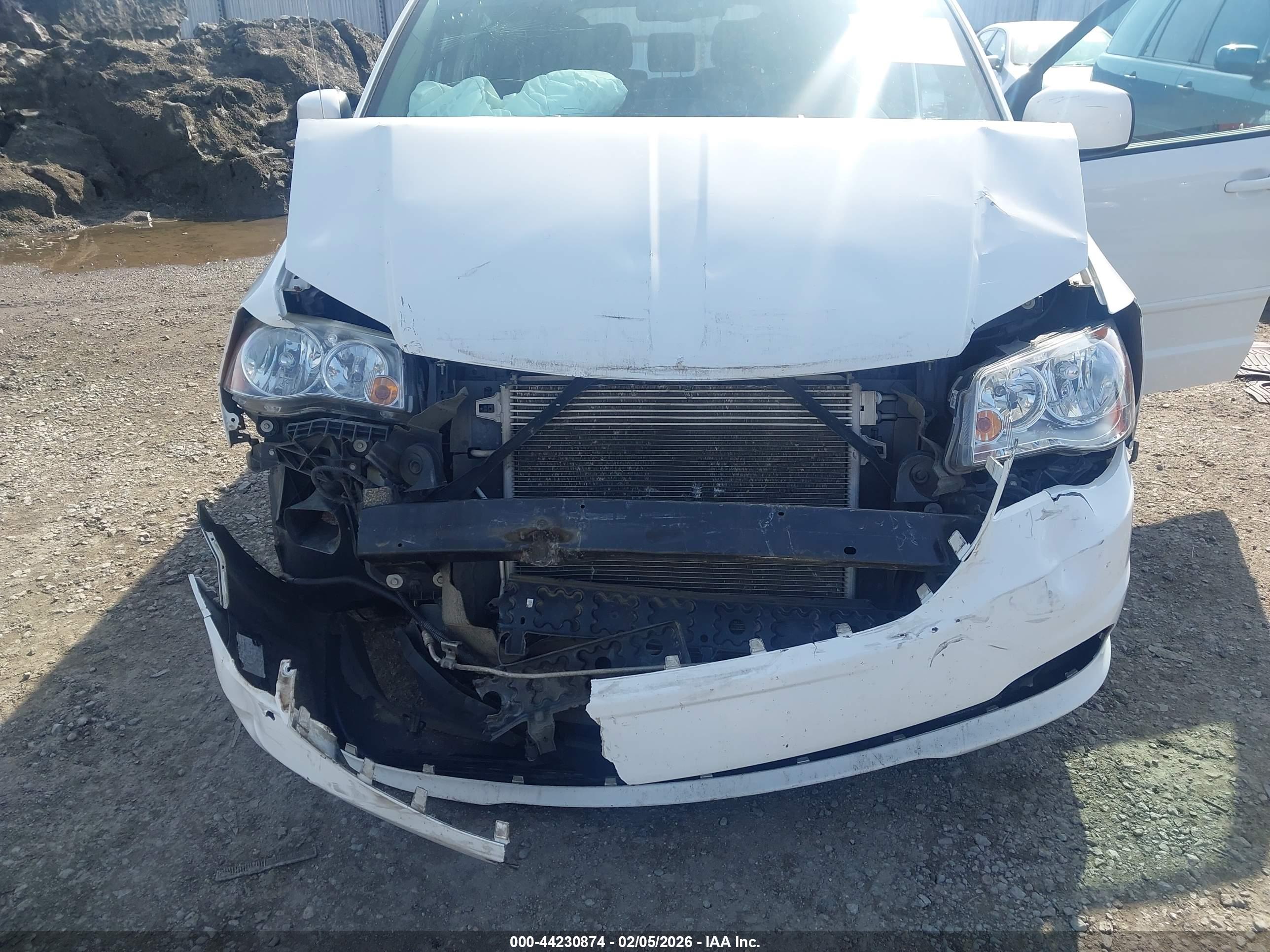 DODGE GRAND image 6