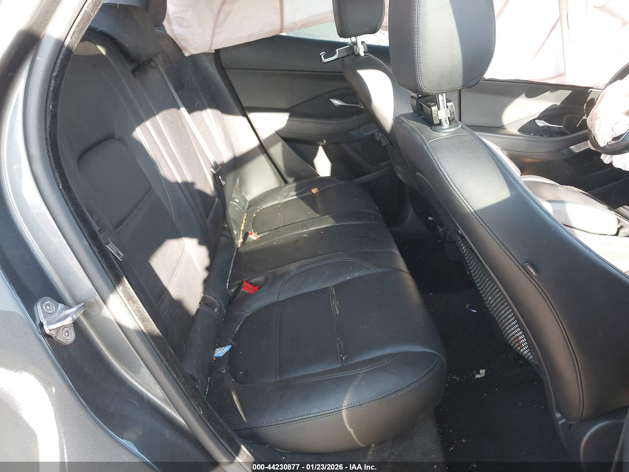 JAGUAR E-PACE image 8