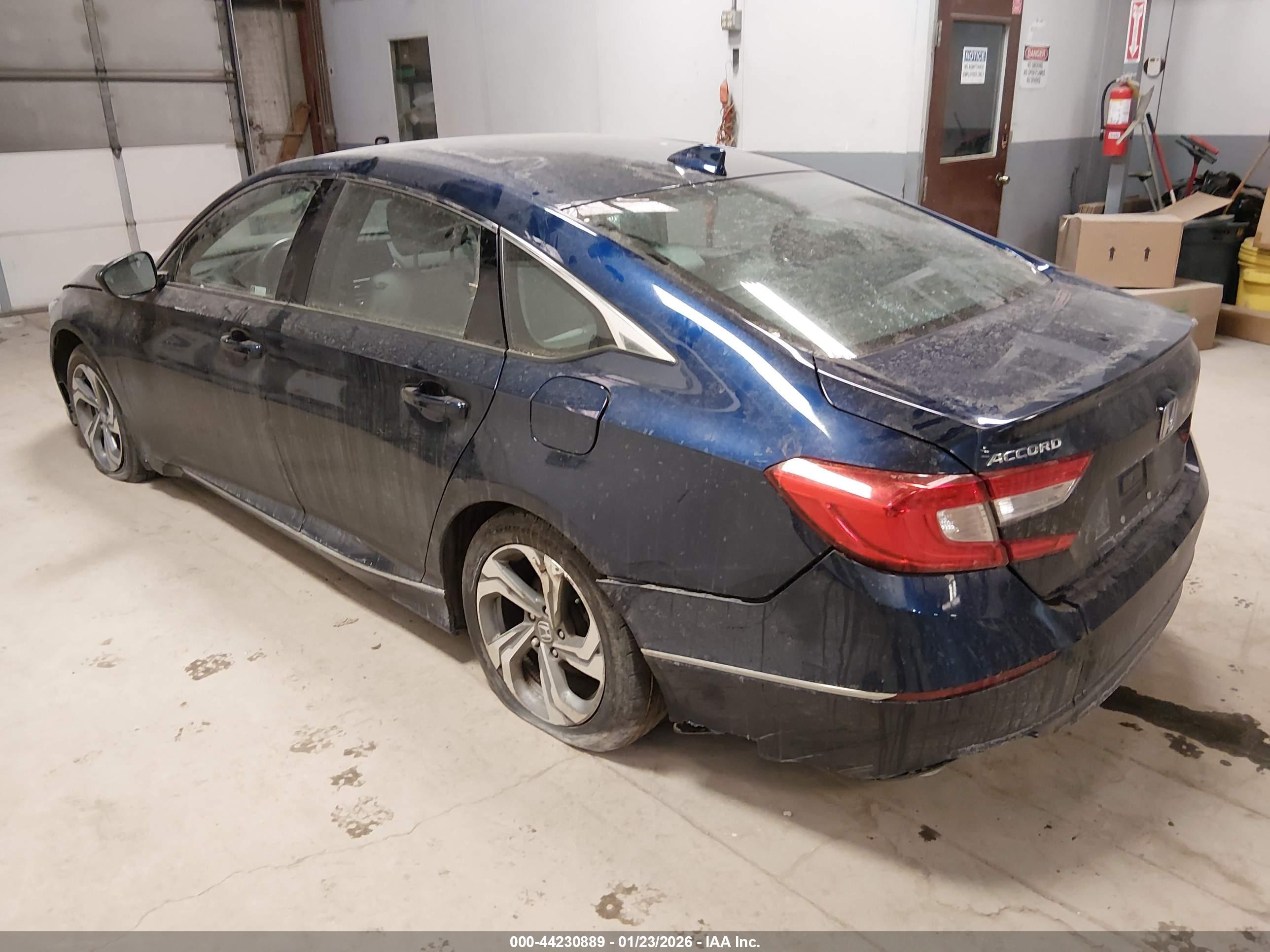 HONDA ACCORD image 3