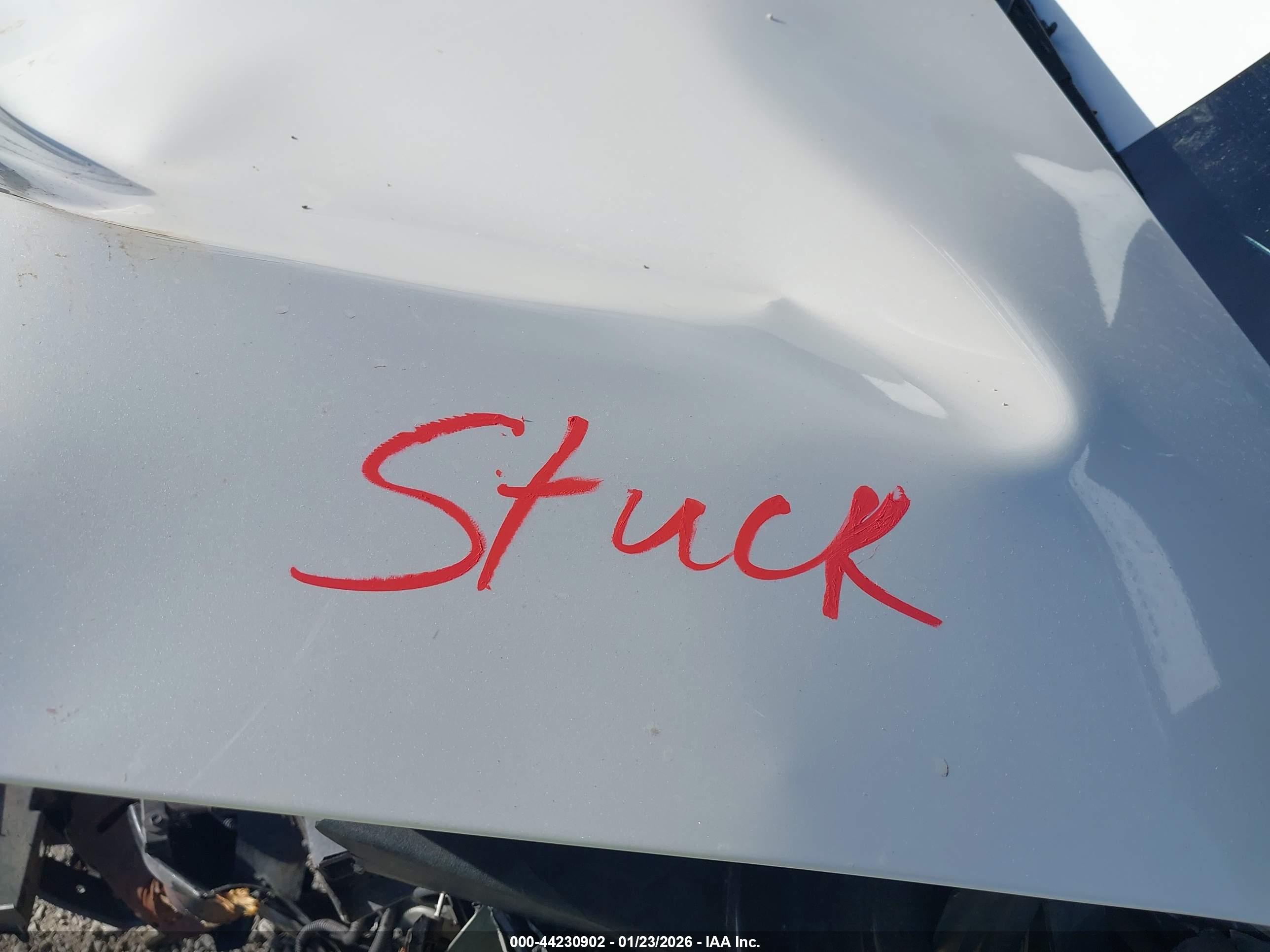 GMC YUKON image 10