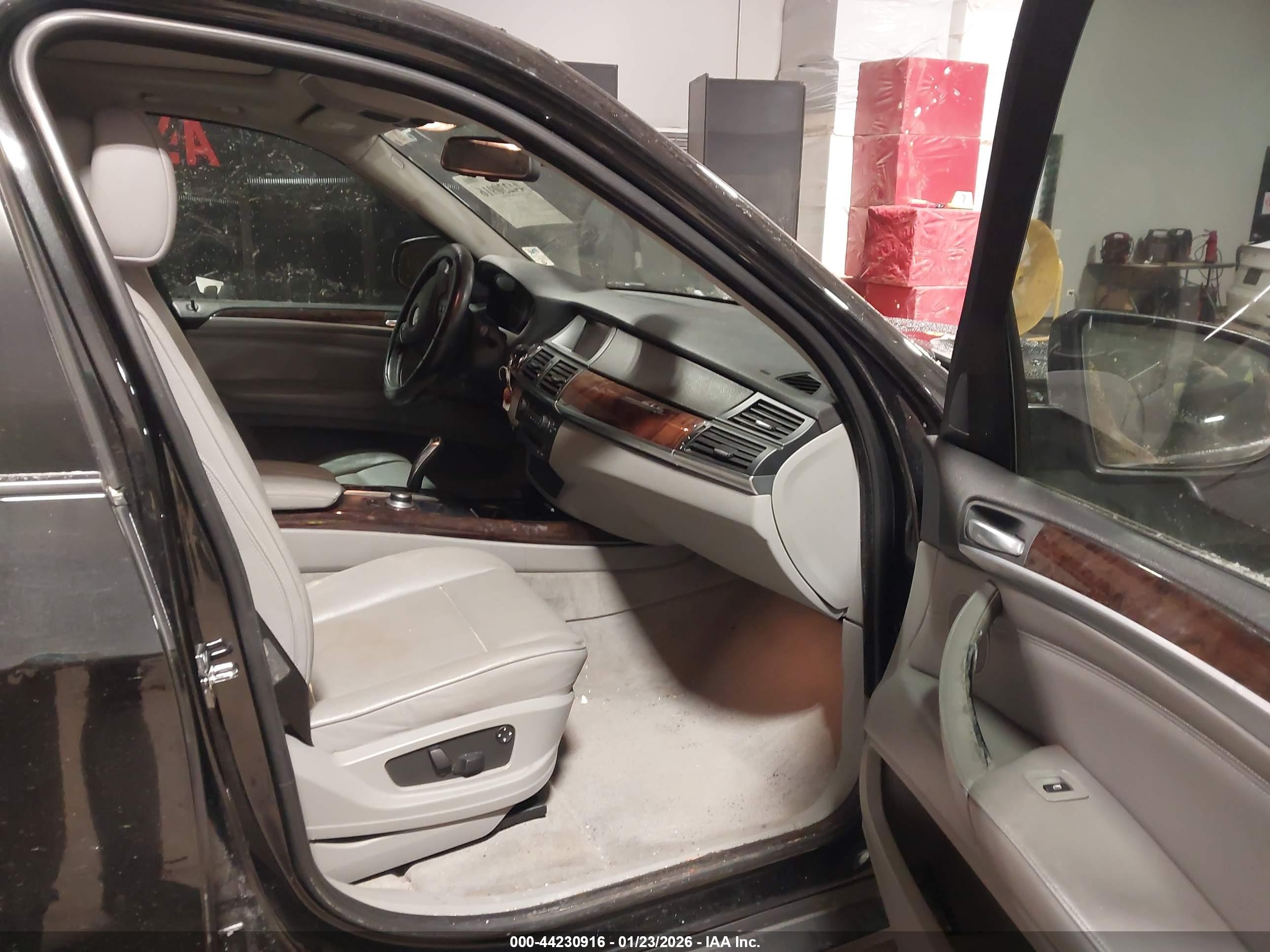 BMW X5 image 5