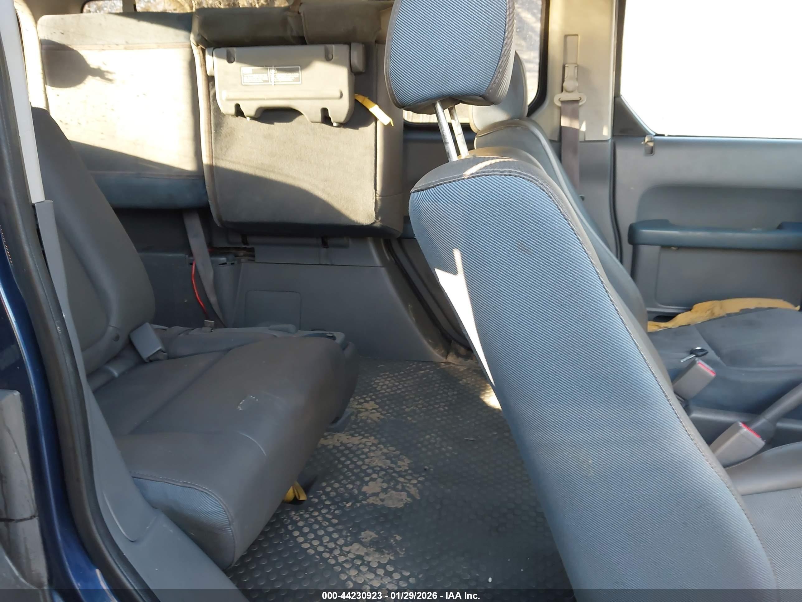 HONDA ELEMENT image 8