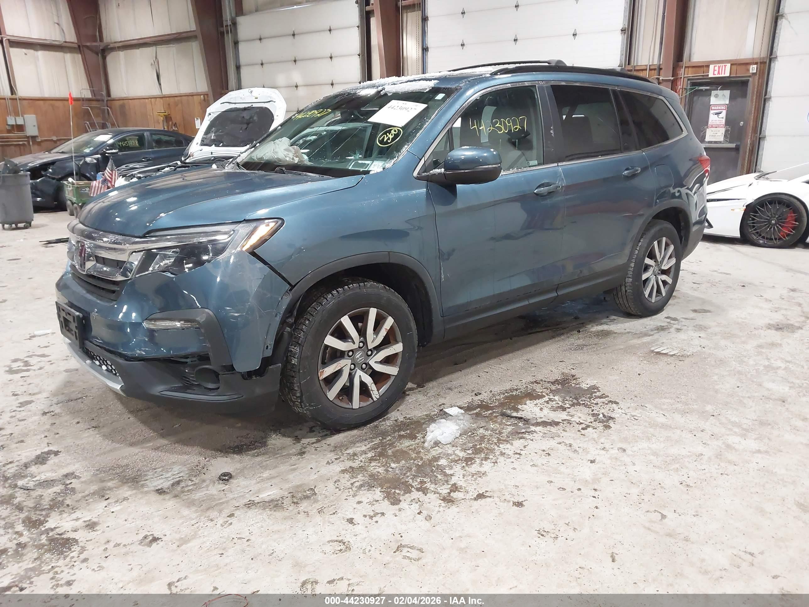 HONDA PILOT image 2