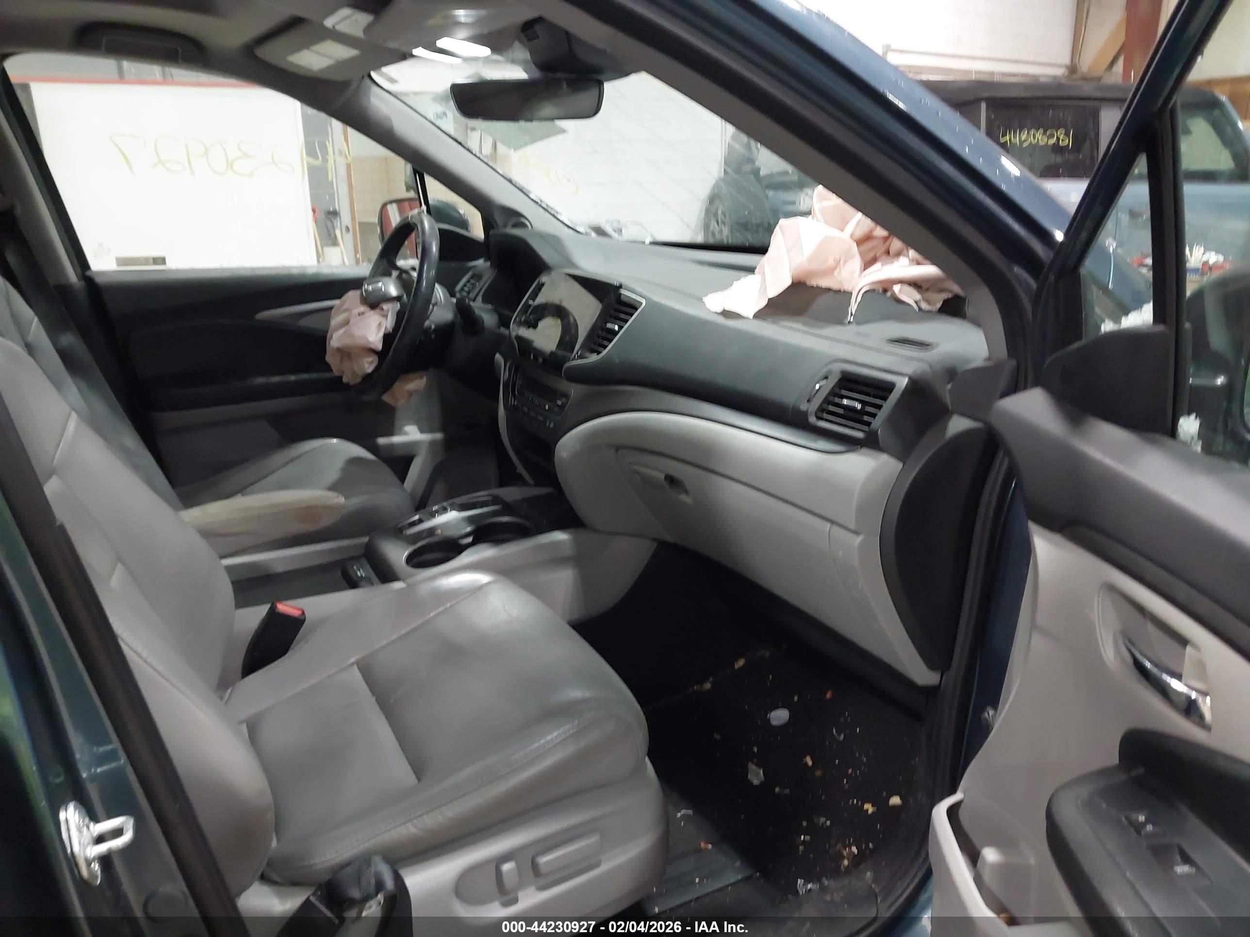 HONDA PILOT image 5