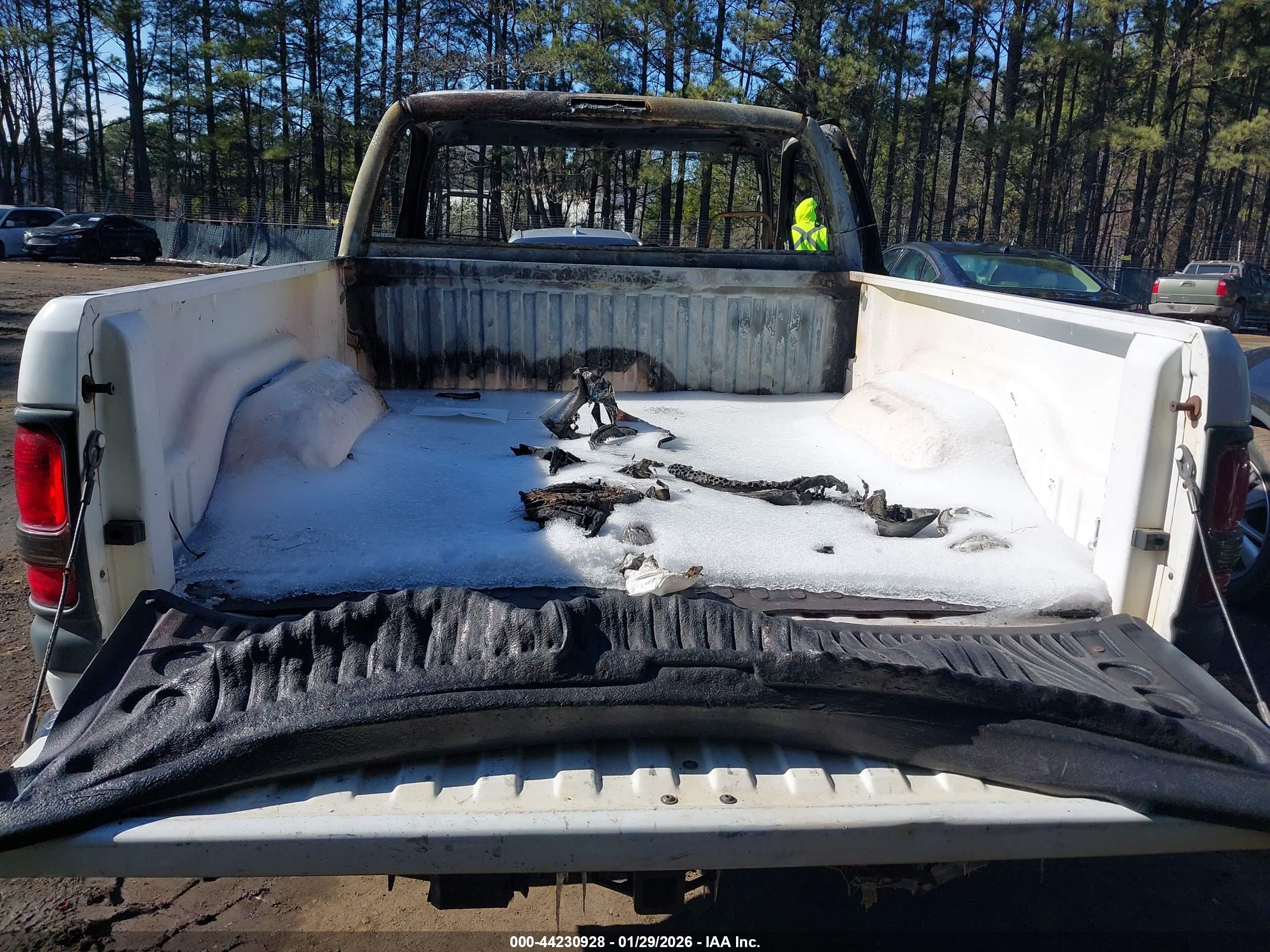 DODGE RAM image 8