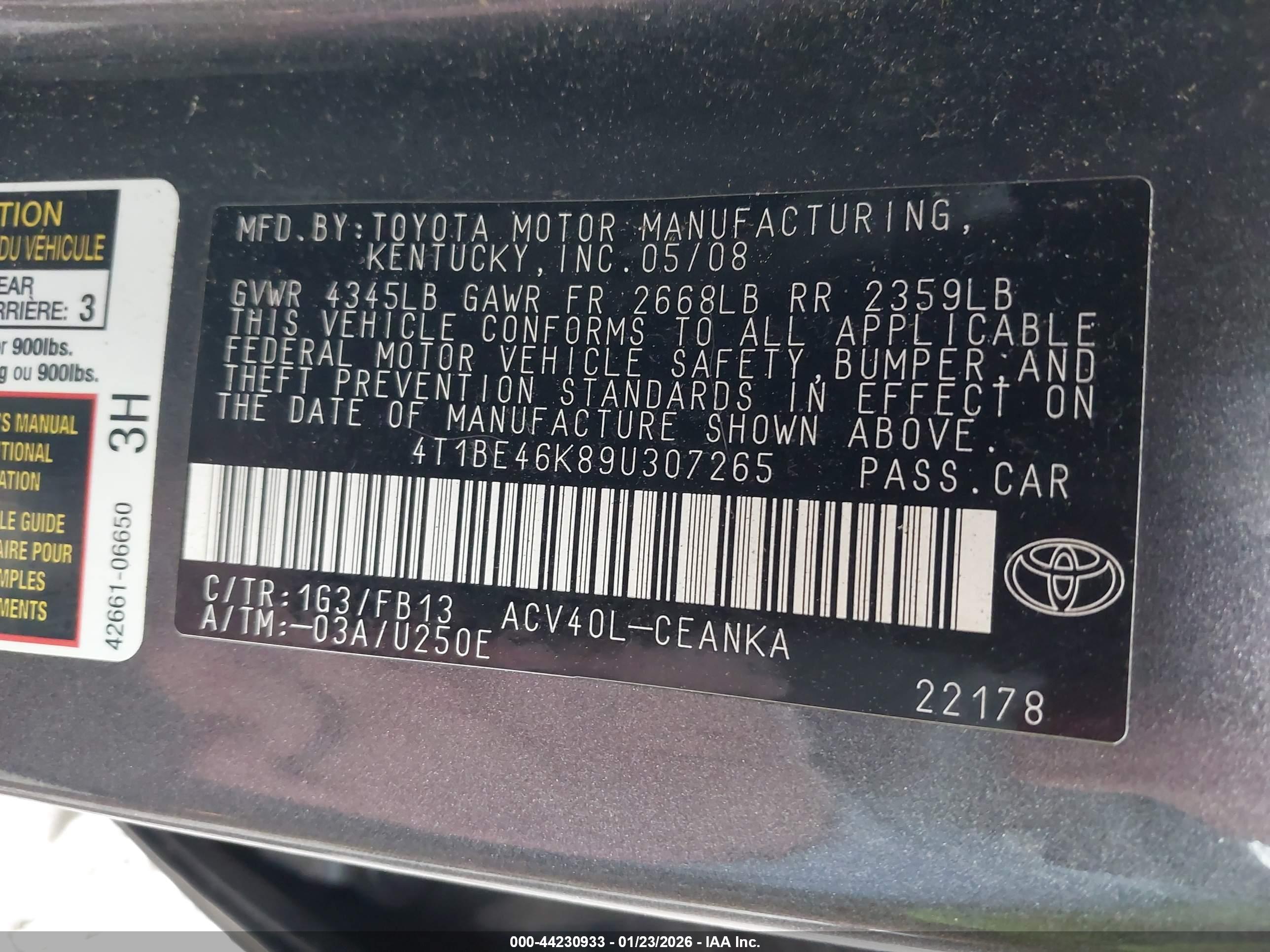 TOYOTA CAMRY image 9