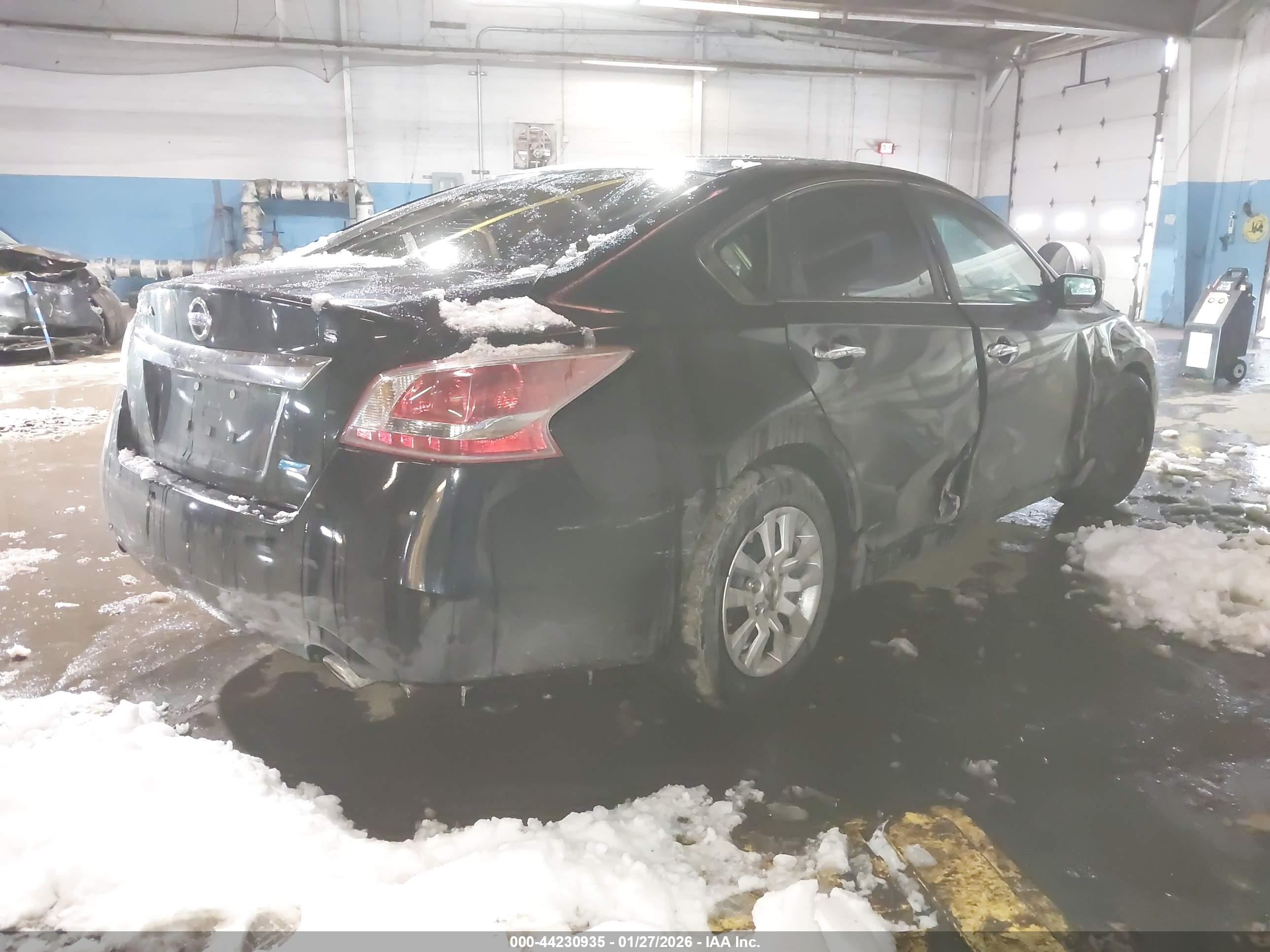 NISSAN ALTIMA image 4