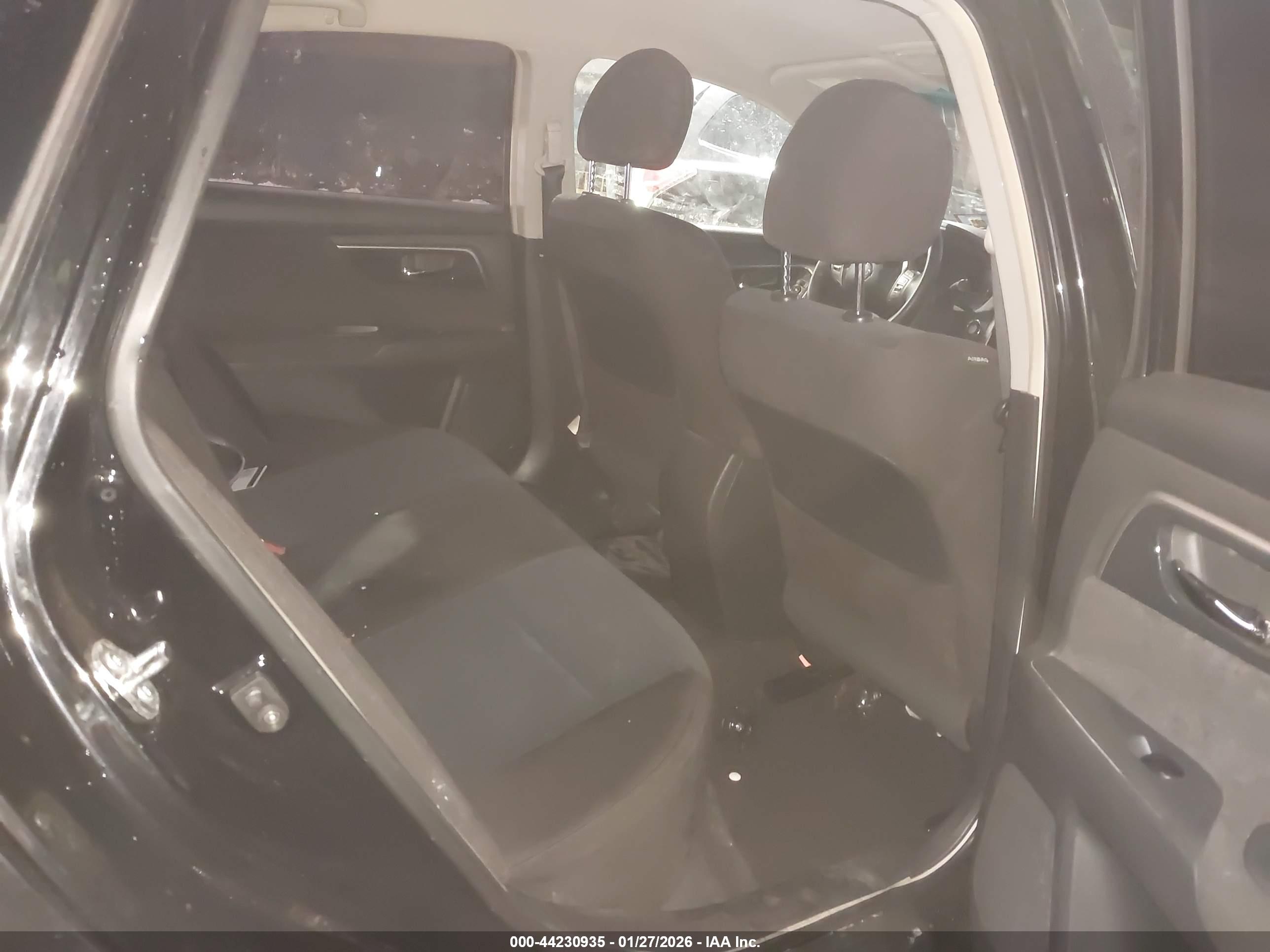 NISSAN ALTIMA image 8