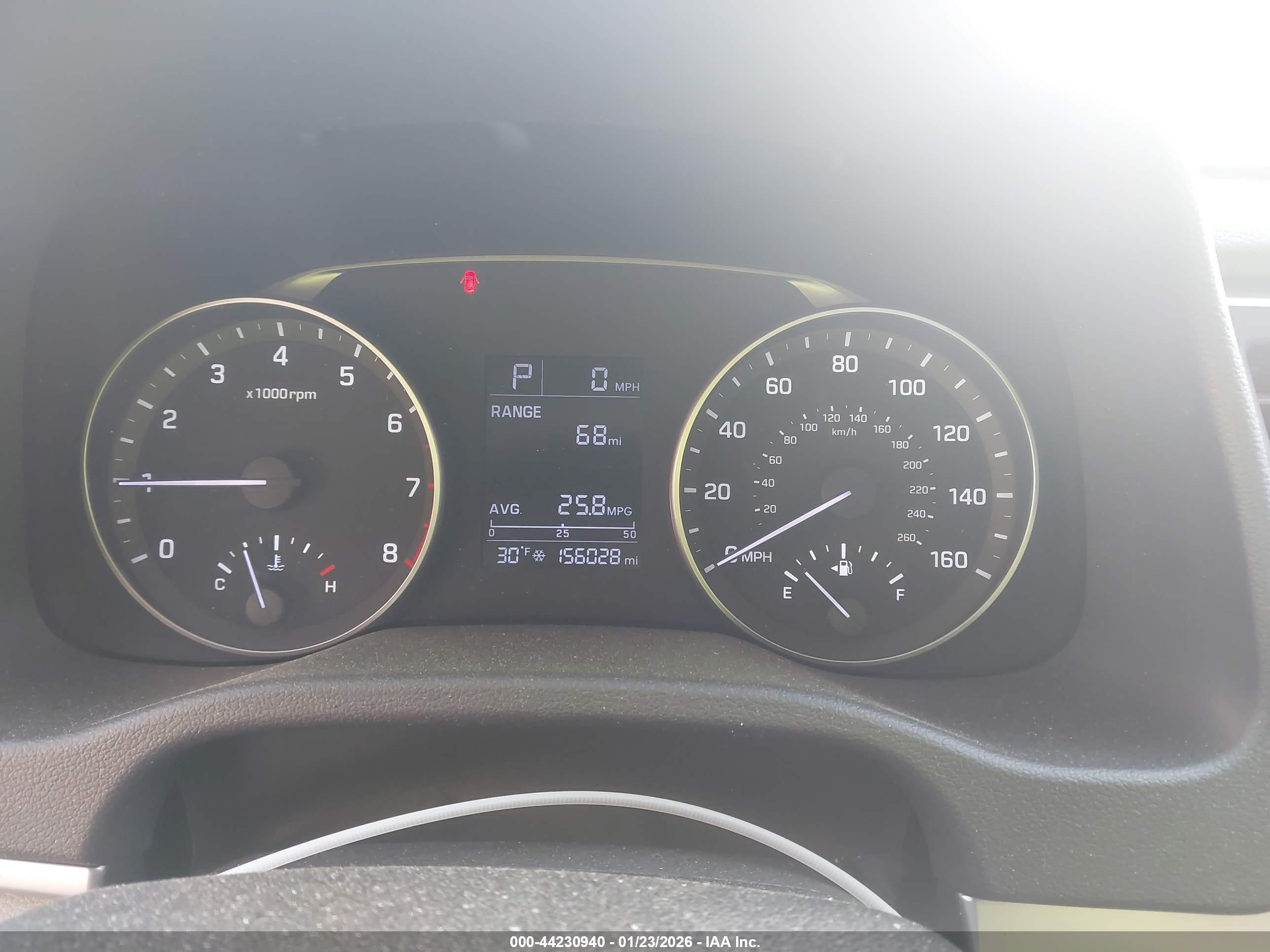 HYUNDAI ELANTRA image 7