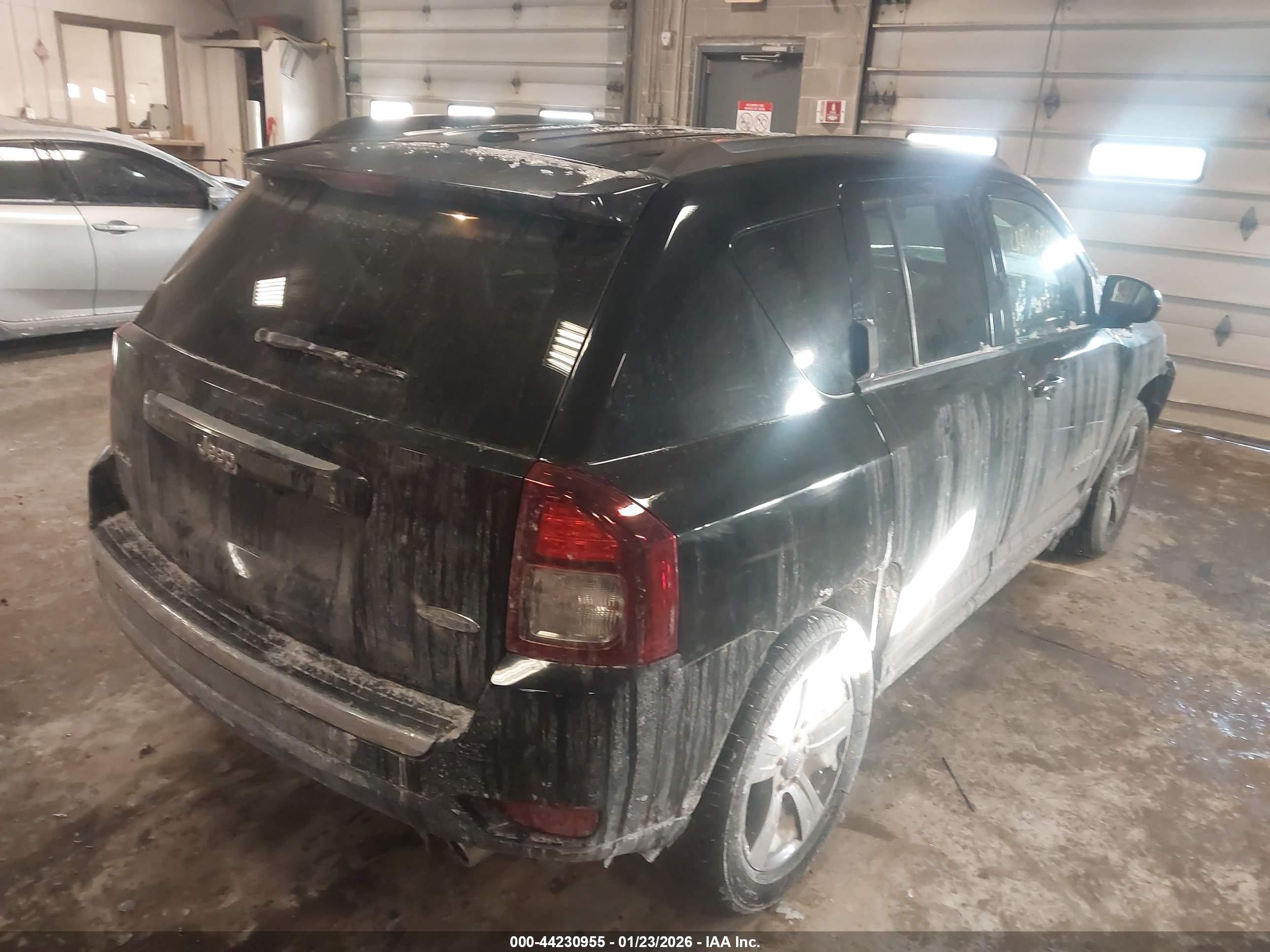JEEP COMPASS image 4