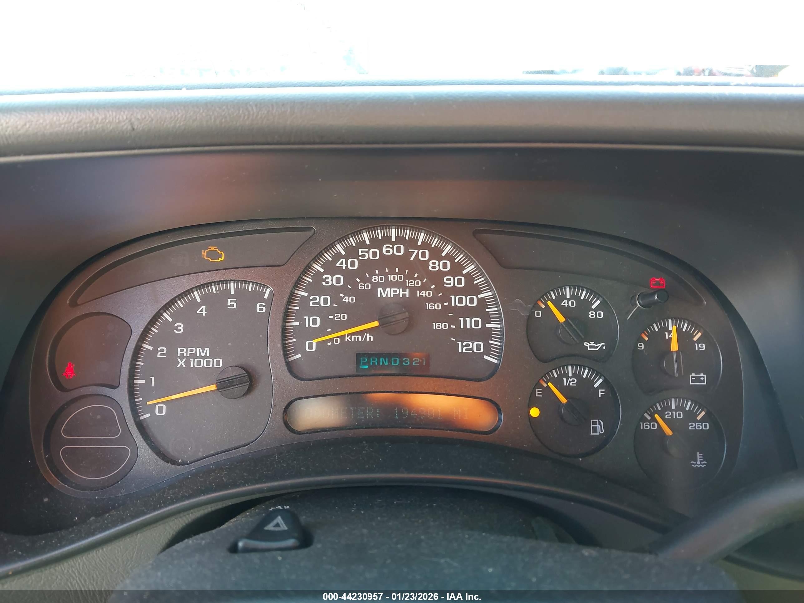GMC SIERRA image 7