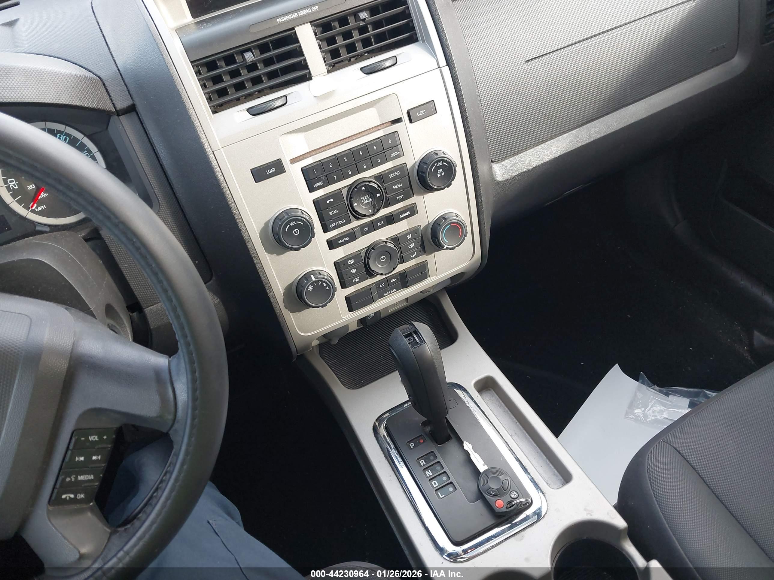 FORD ESCAPE image 11