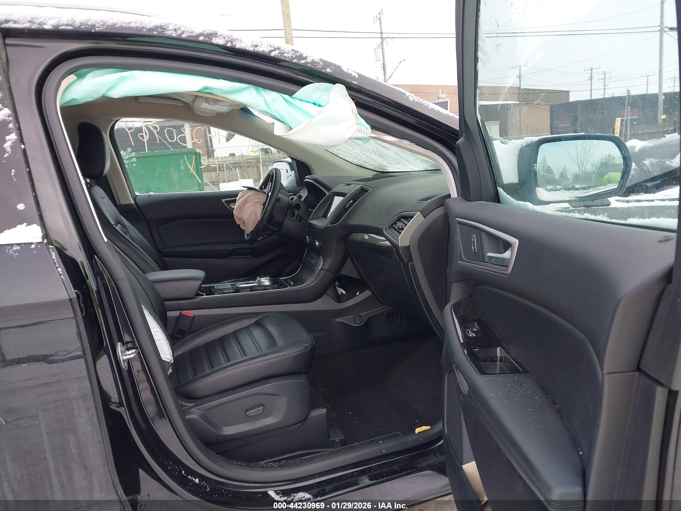 FORD EDGE image 5