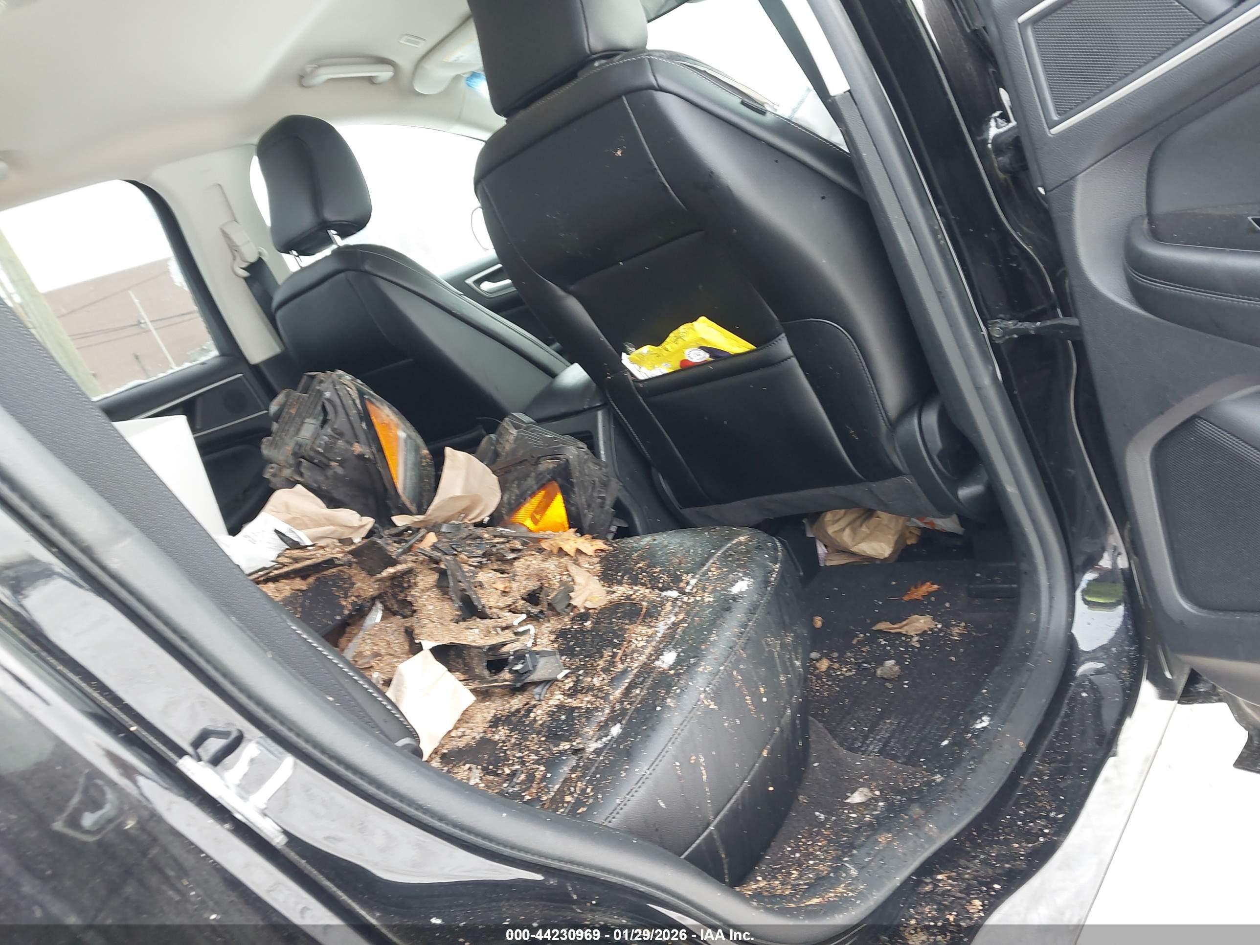 FORD EDGE image 8
