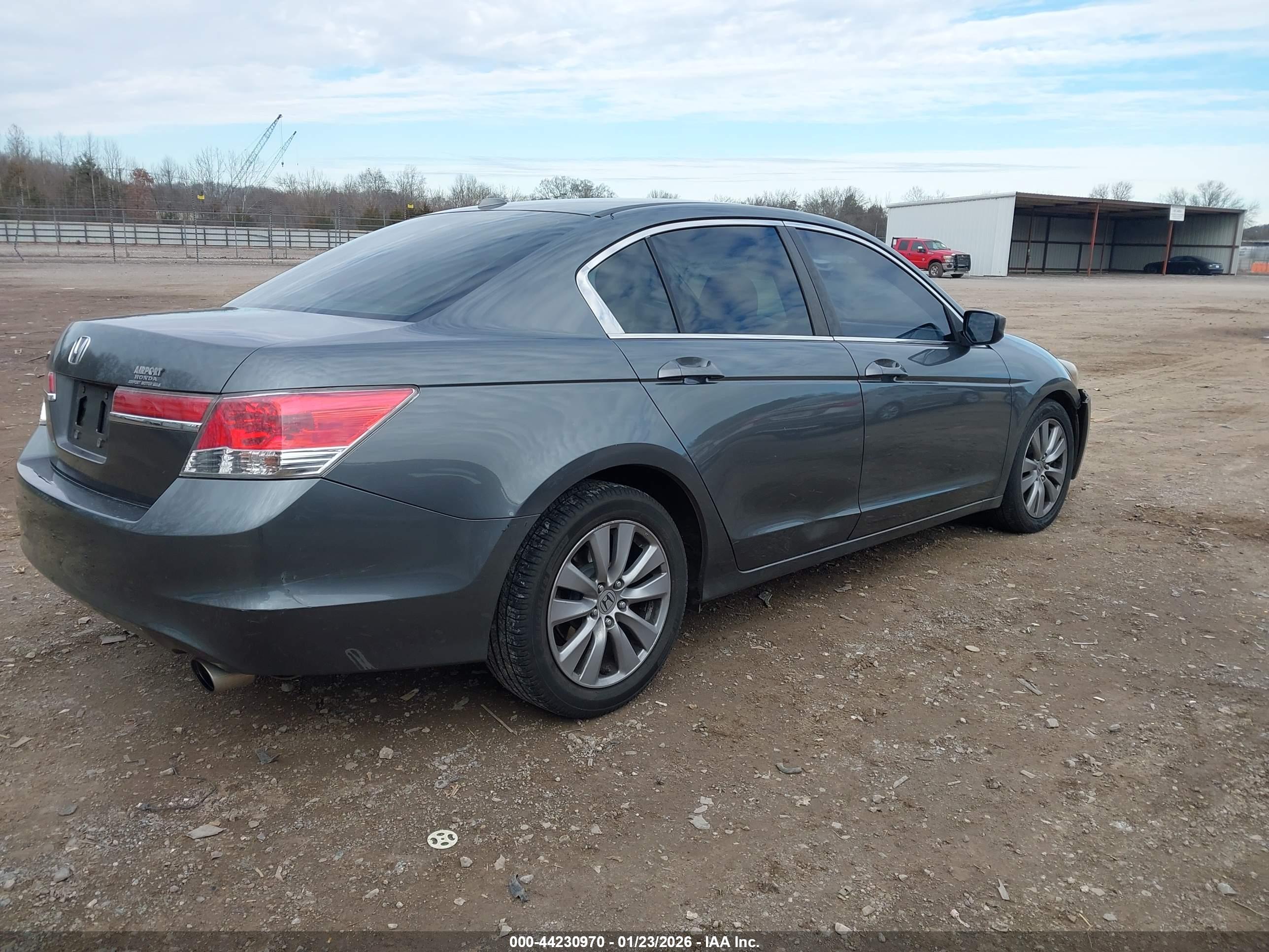 HONDA ACCORD image 4