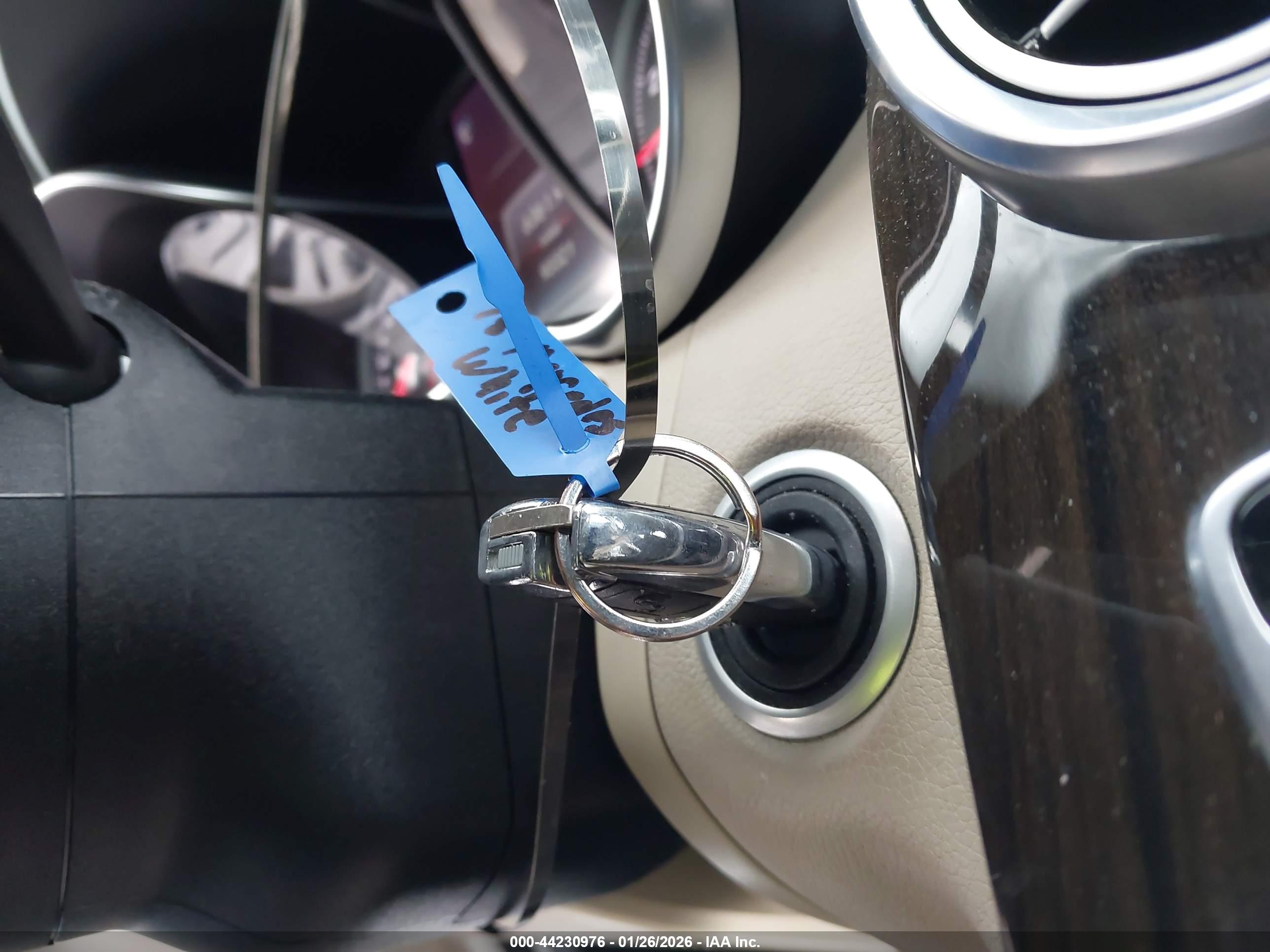 MERCEDES-BENZ C image 11