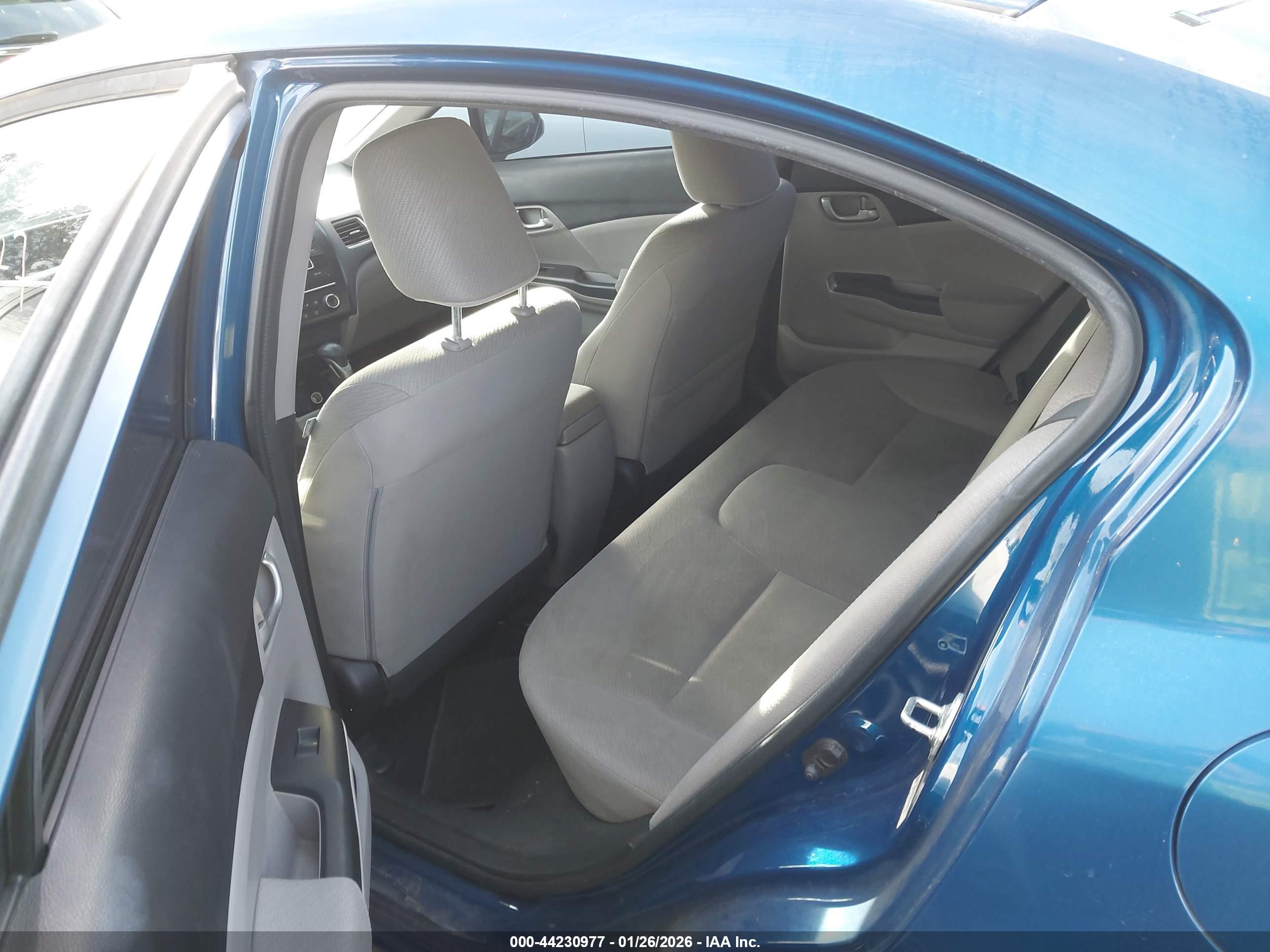 HONDA CIVIC image 8