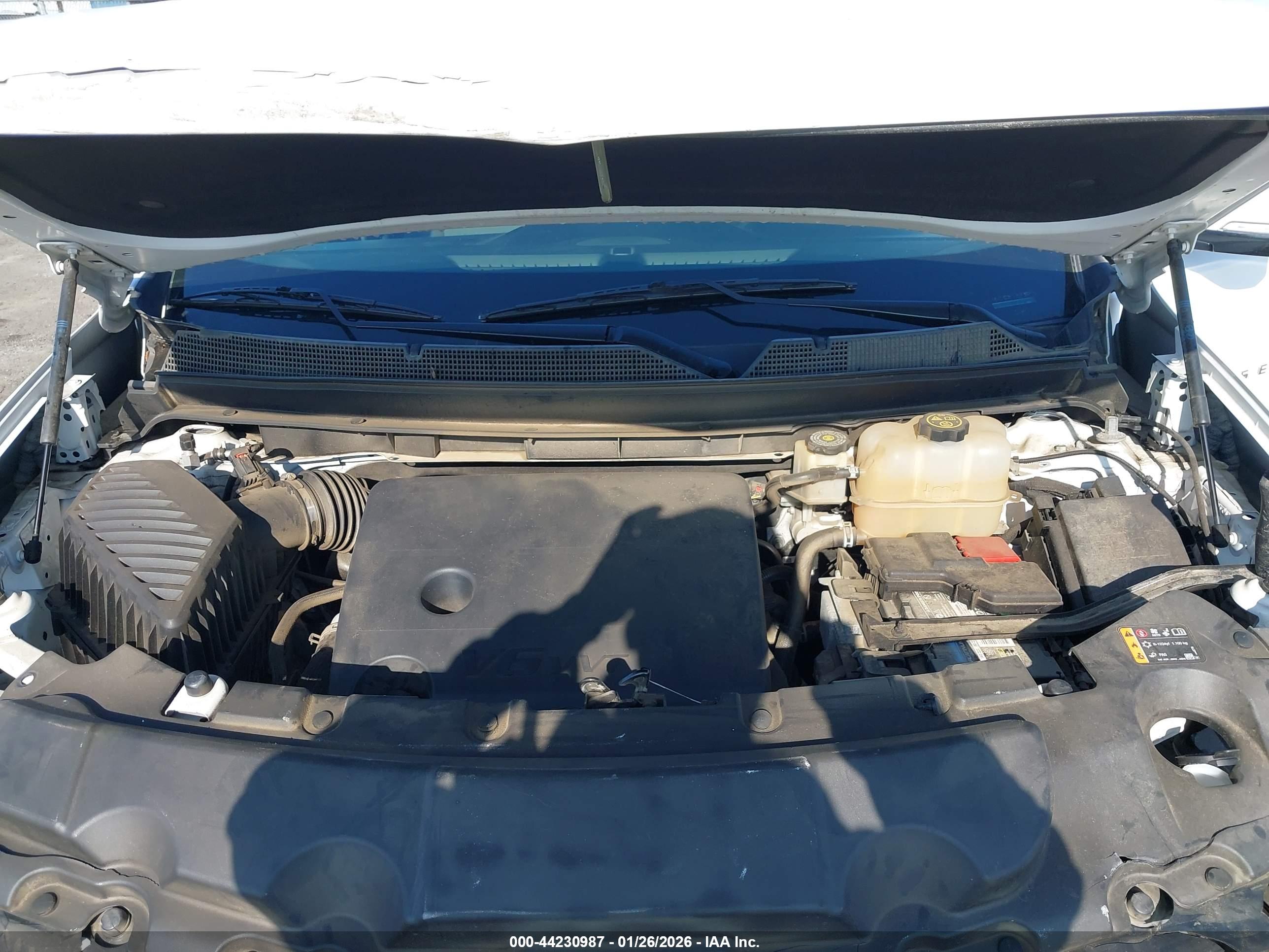 CHEVROLET TRAVERSE image 10