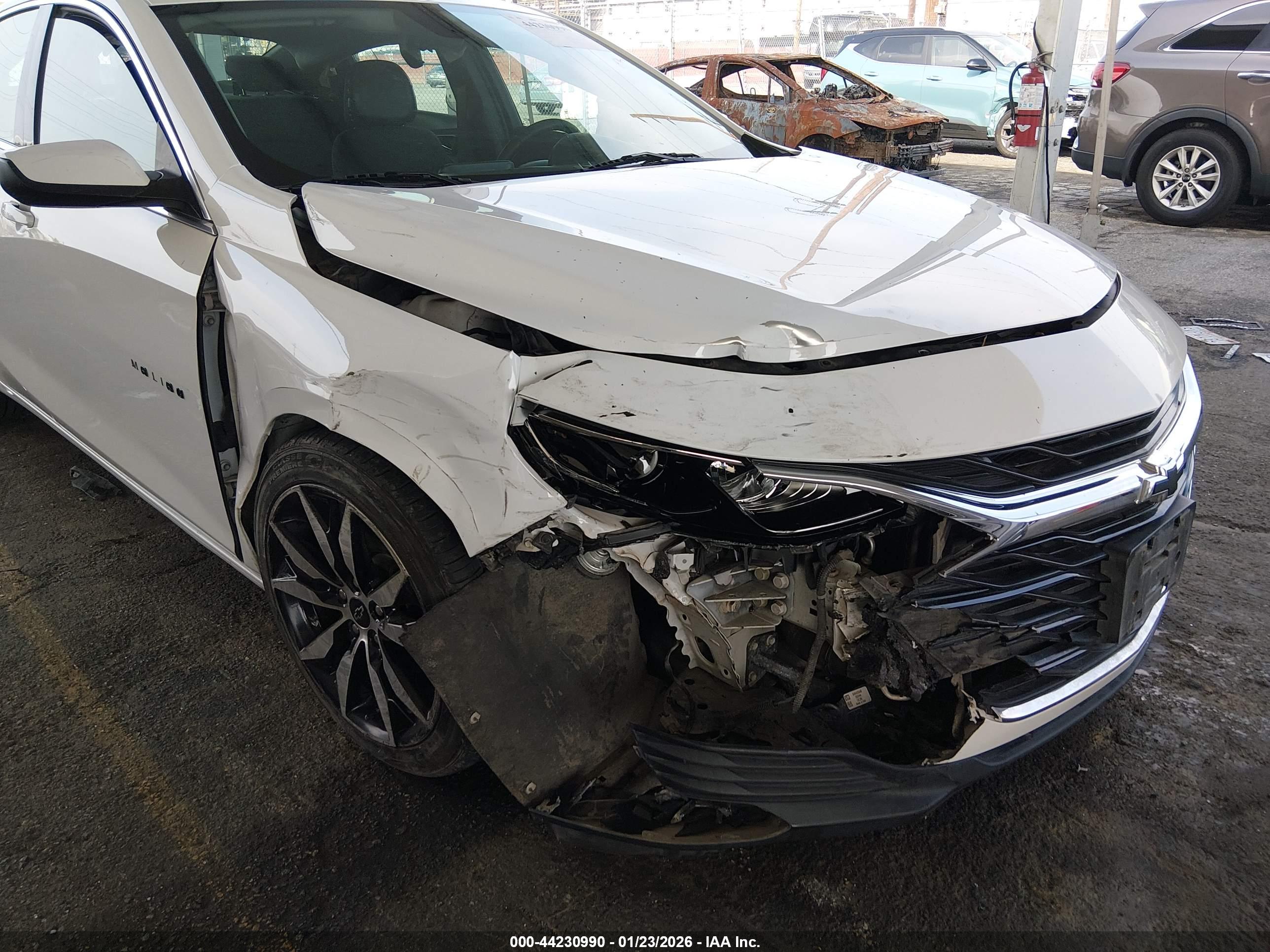 CHEVROLET MALIBU image 6