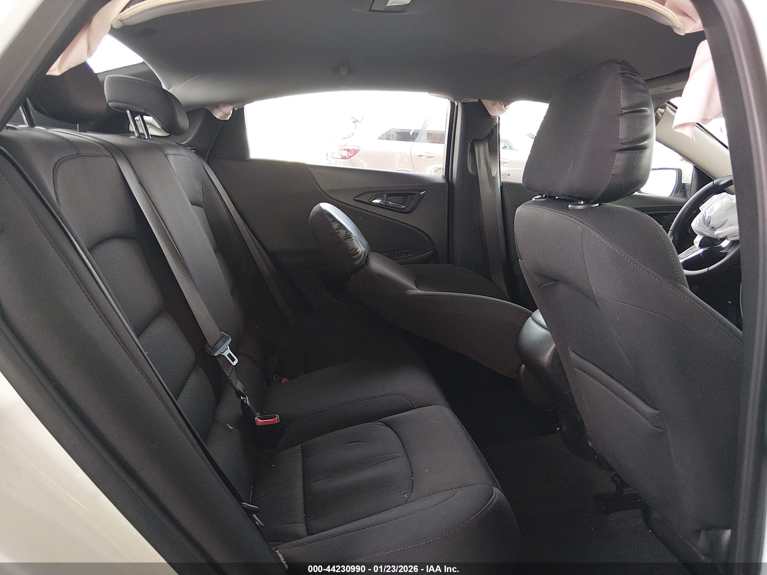CHEVROLET MALIBU image 8