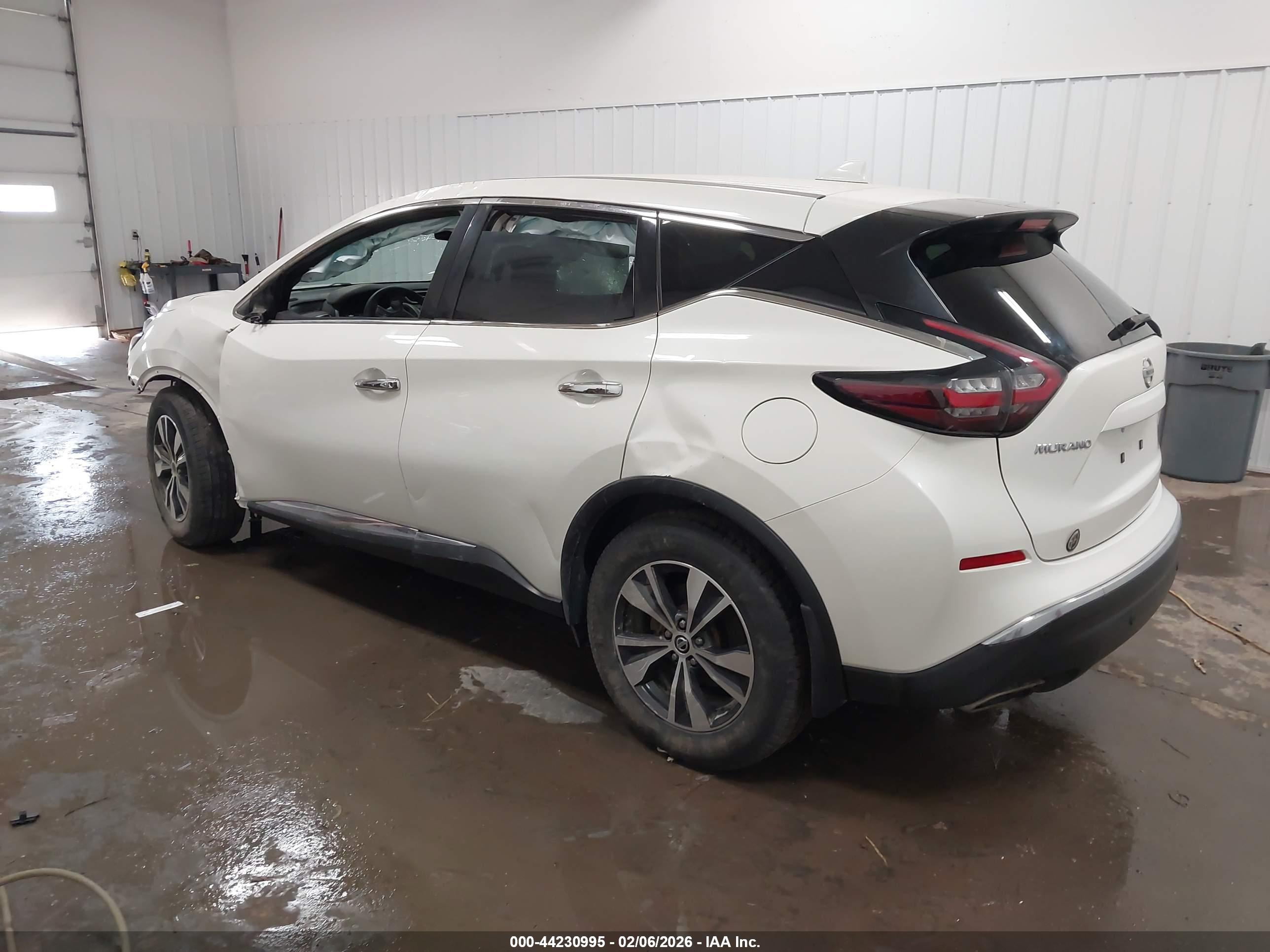 NISSAN MURANO image 3