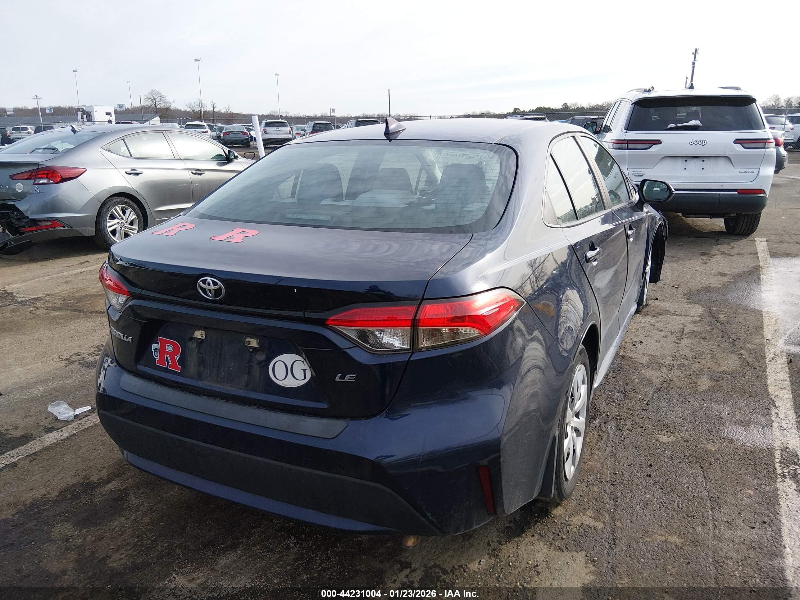 TOYOTA COROLLA image 4