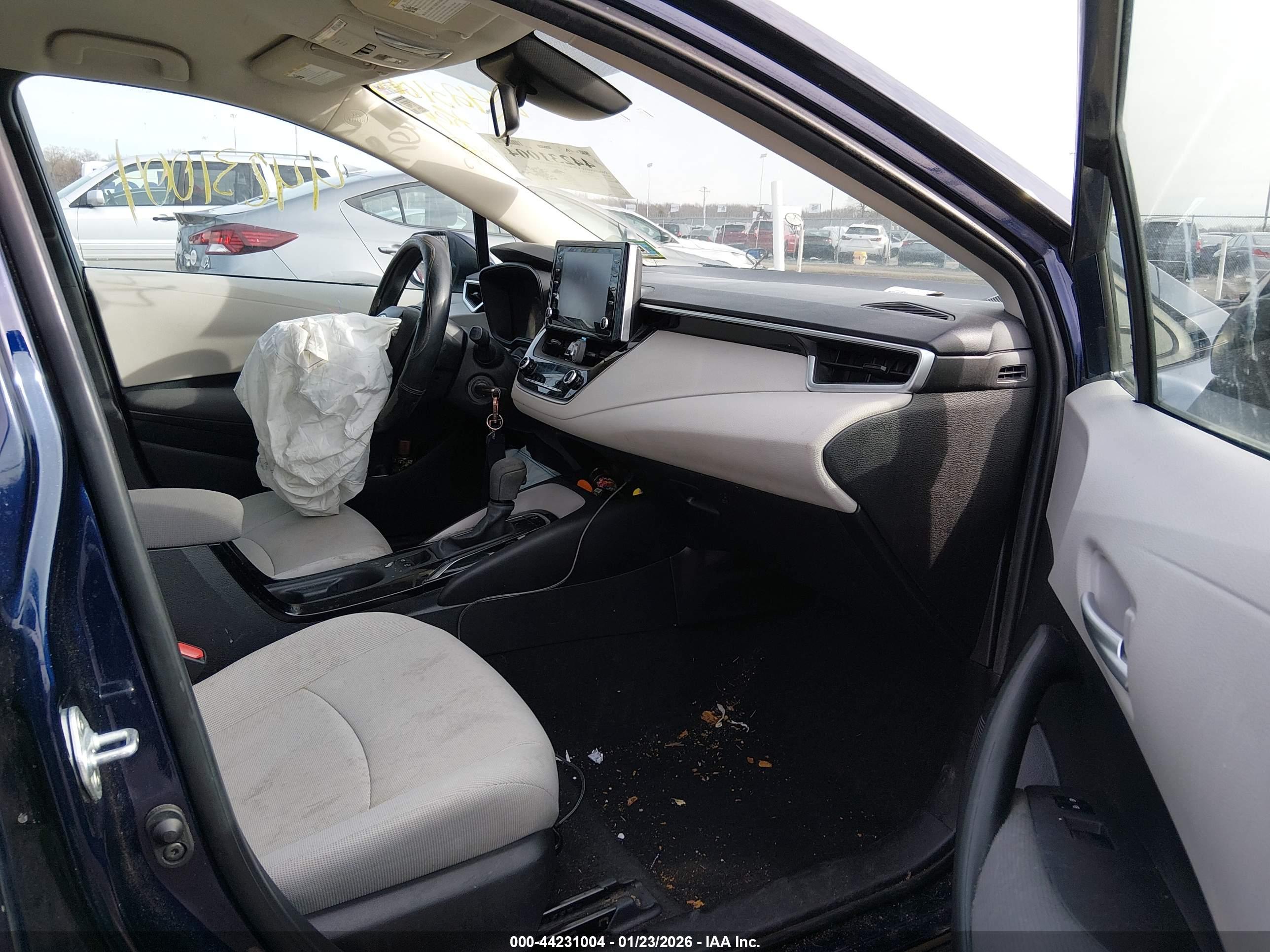 TOYOTA COROLLA image 5