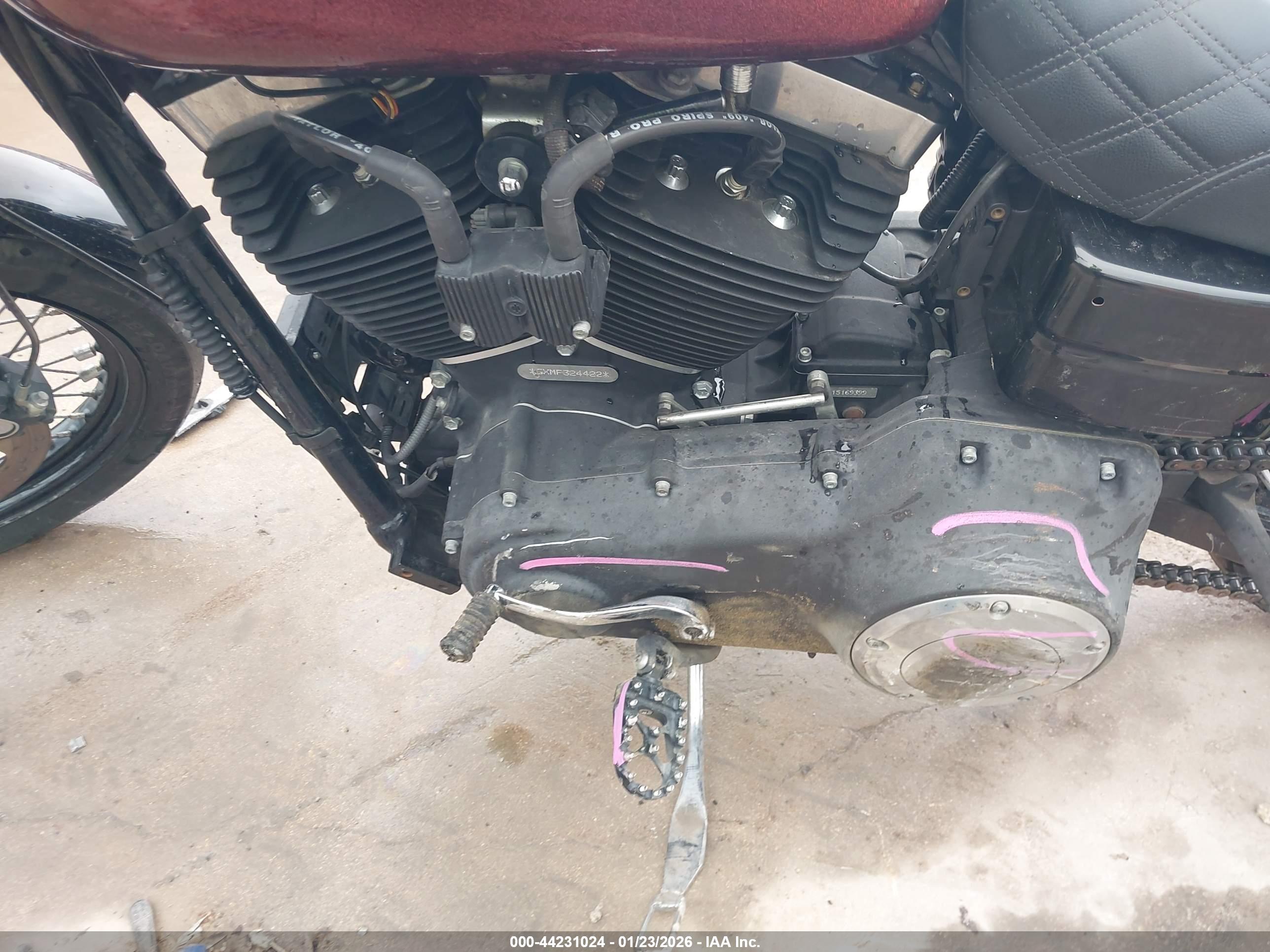 HARLEY-DAVIDSON FXDB image 9