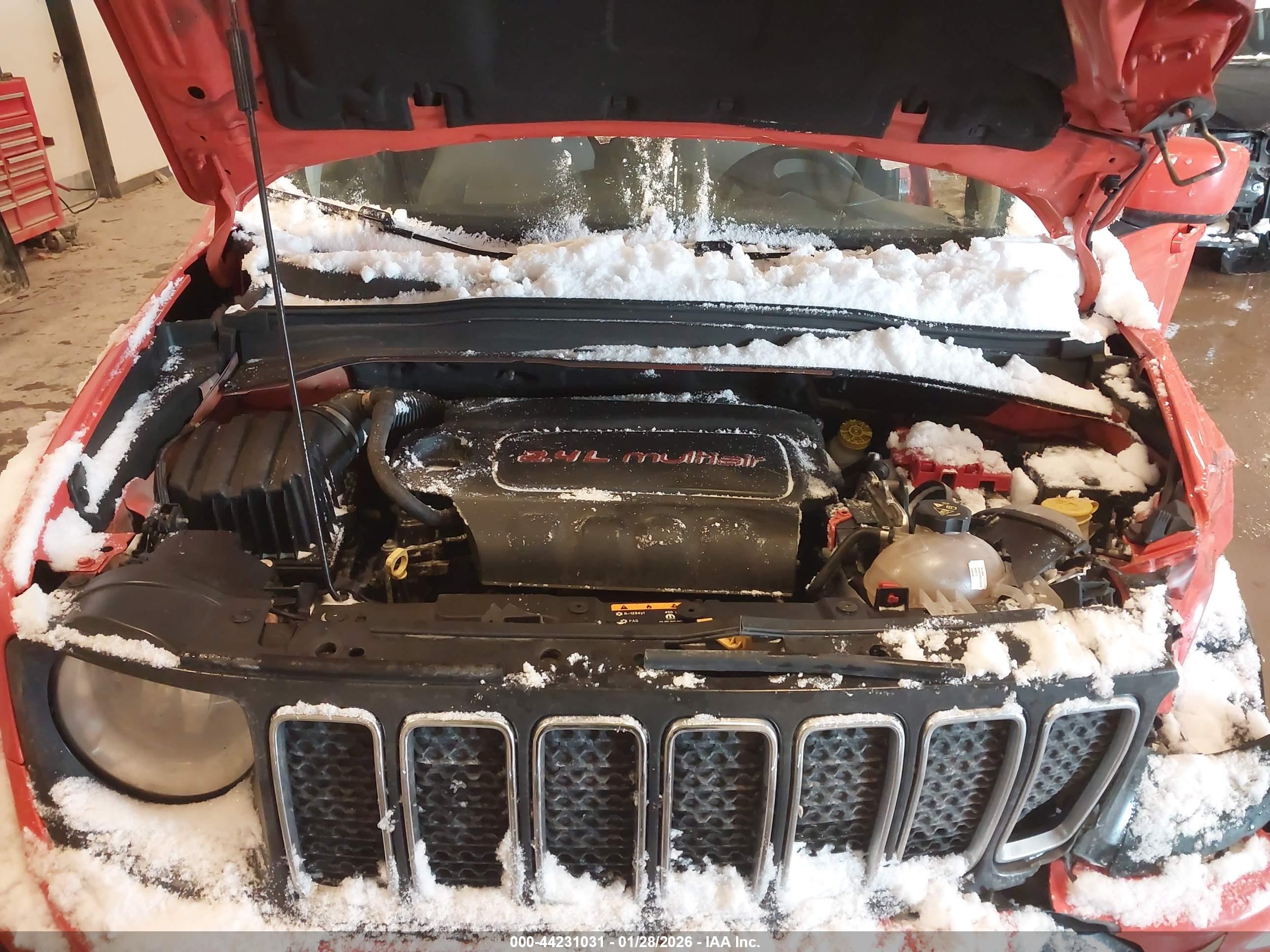 JEEP RENEGADE image 10