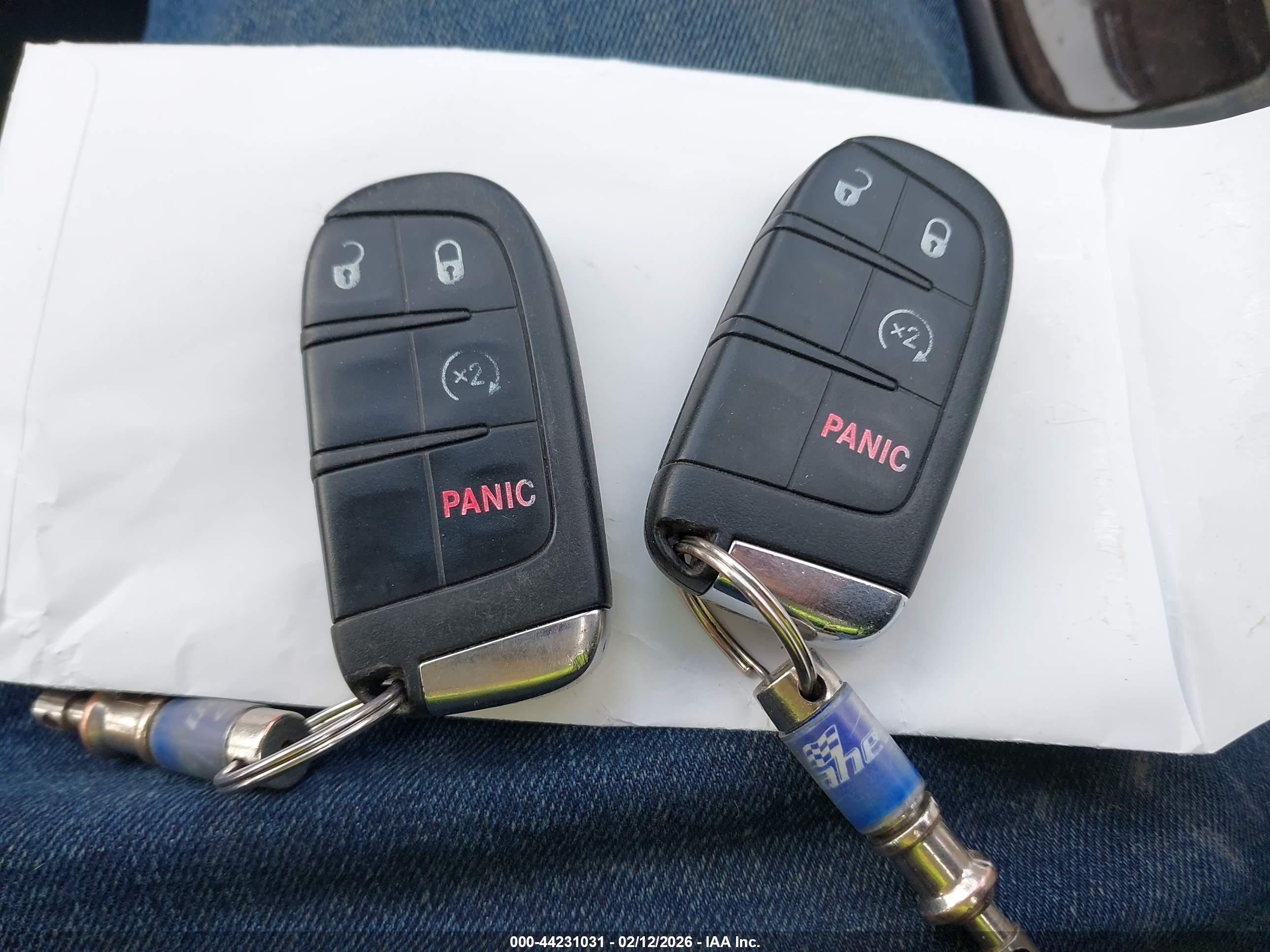 JEEP RENEGADE image 11
