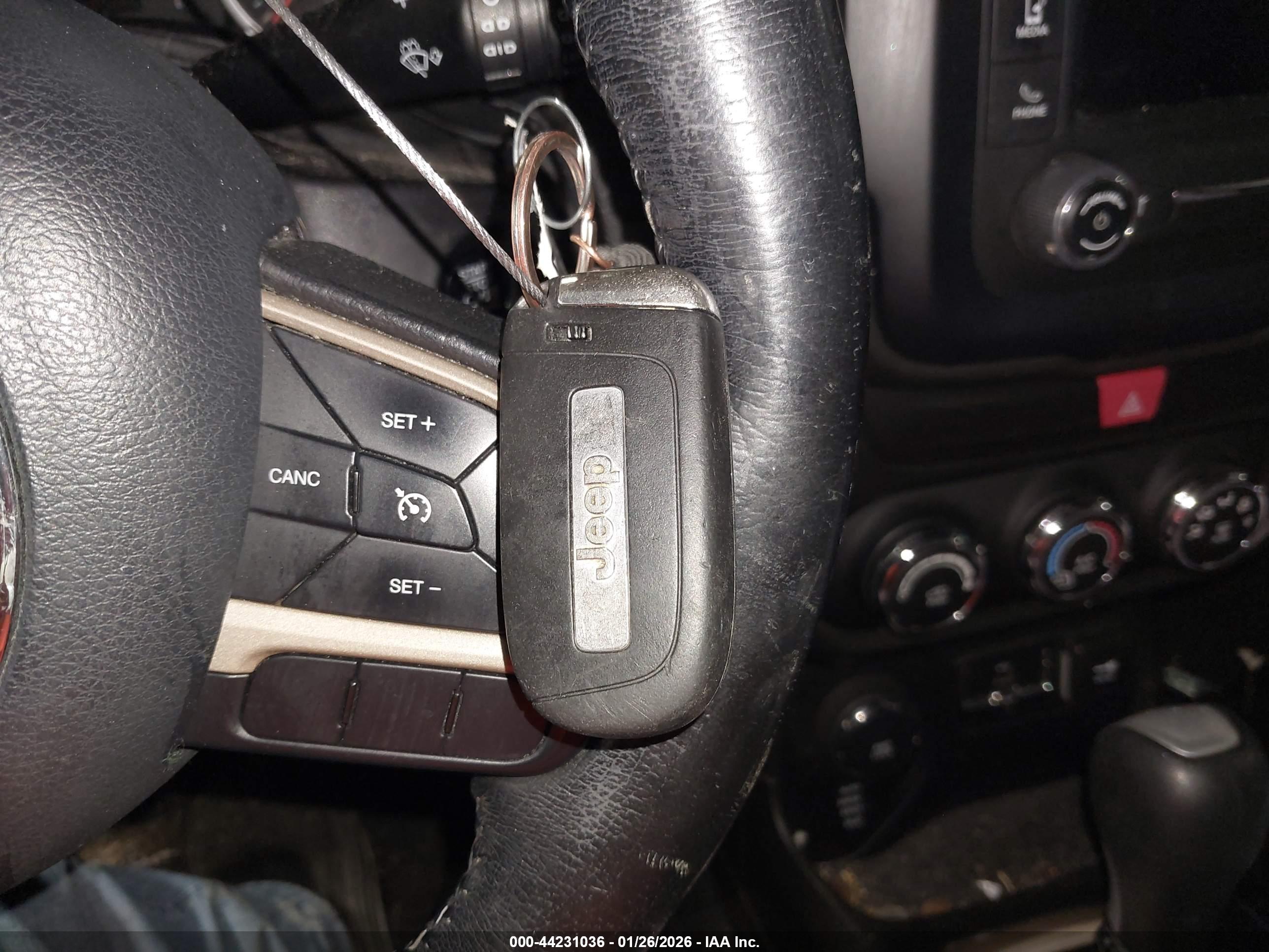 JEEP RENEGADE image 11