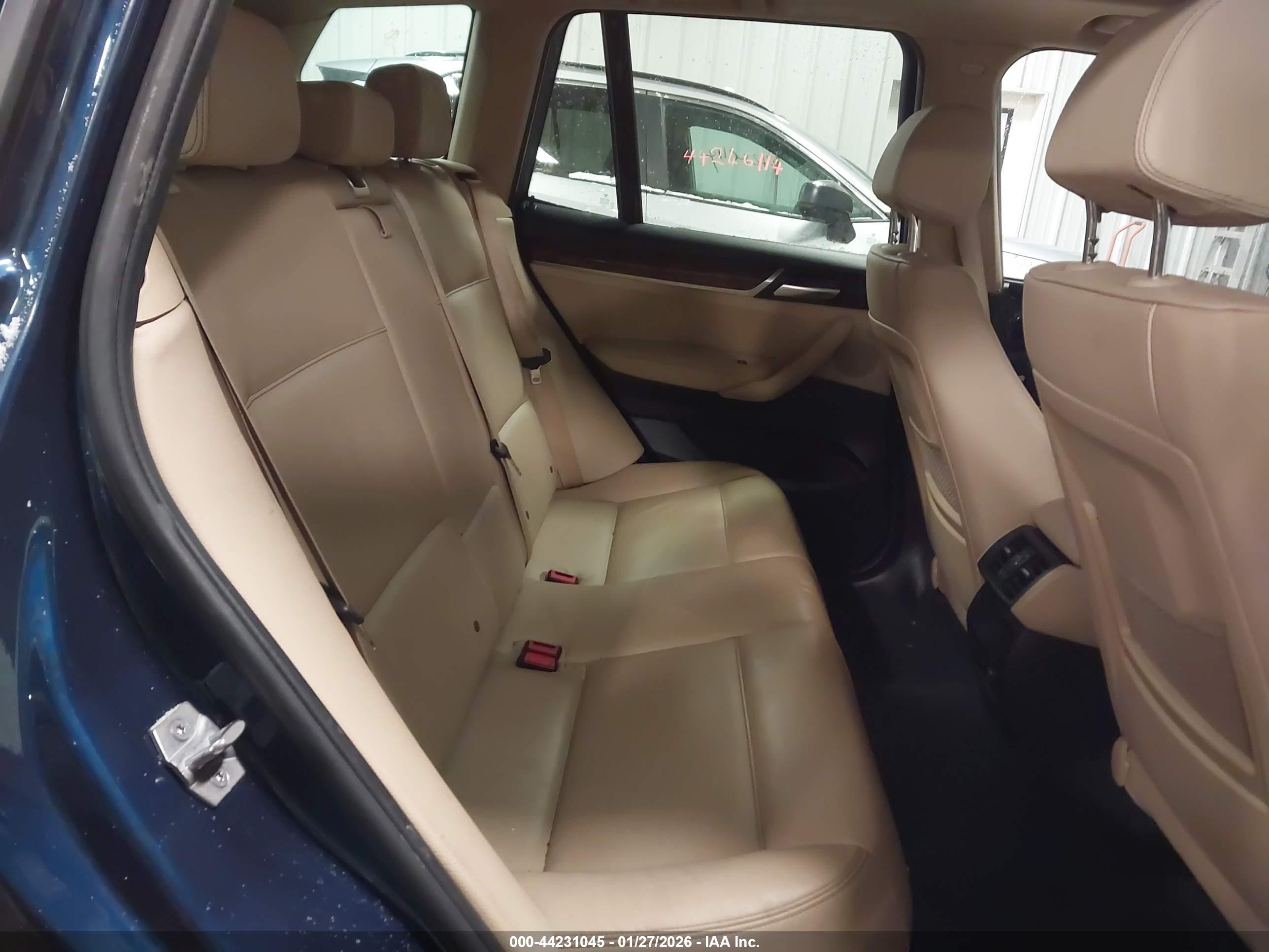 BMW X3 image 8