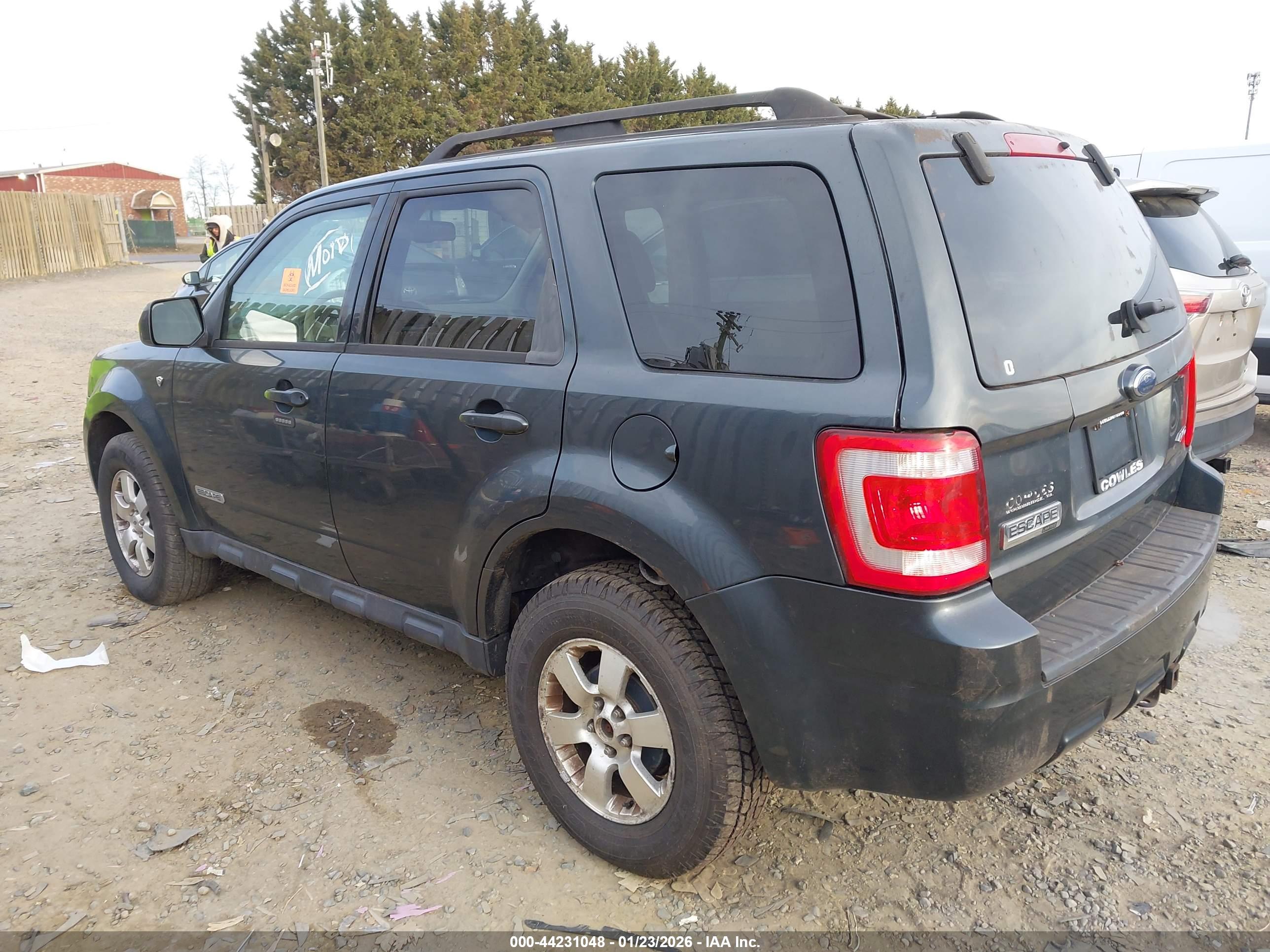 FORD ESCAPE image 3