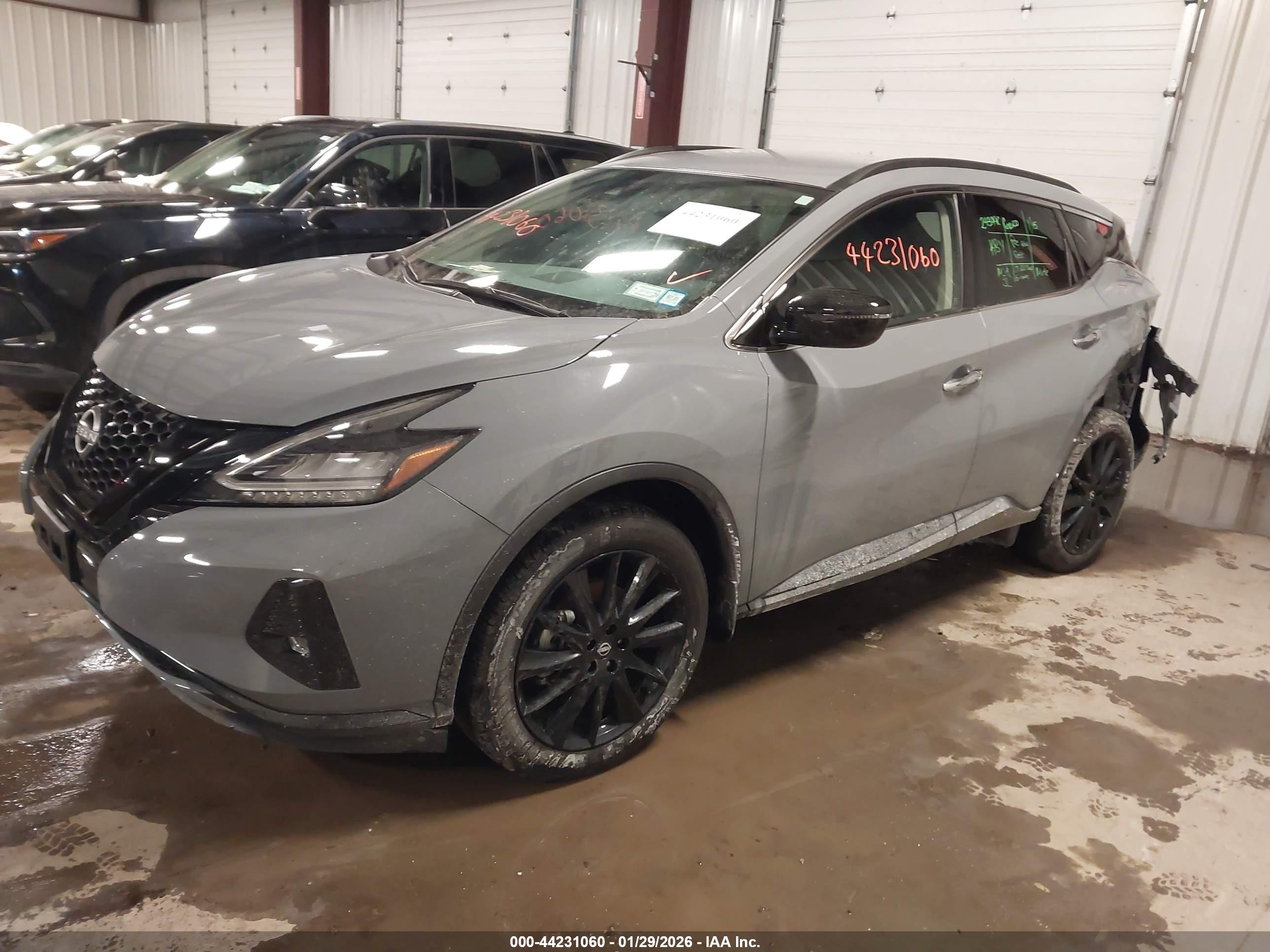 NISSAN MURANO image 2
