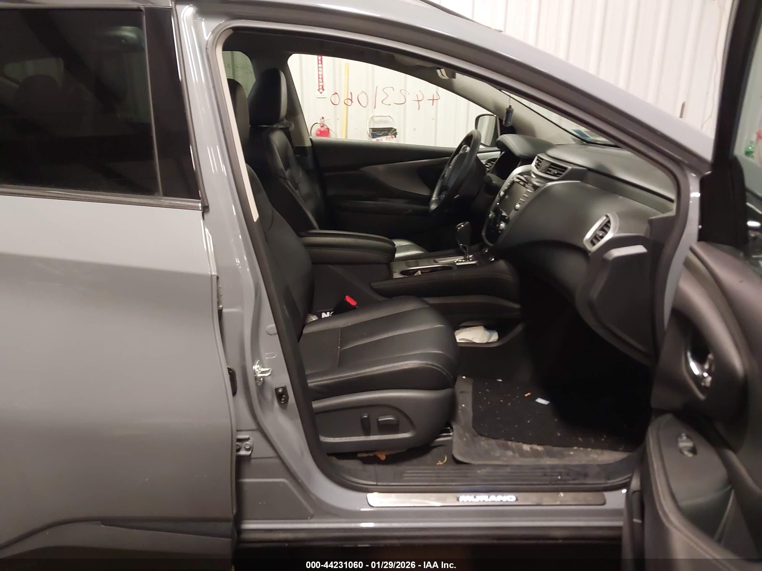 NISSAN MURANO image 5