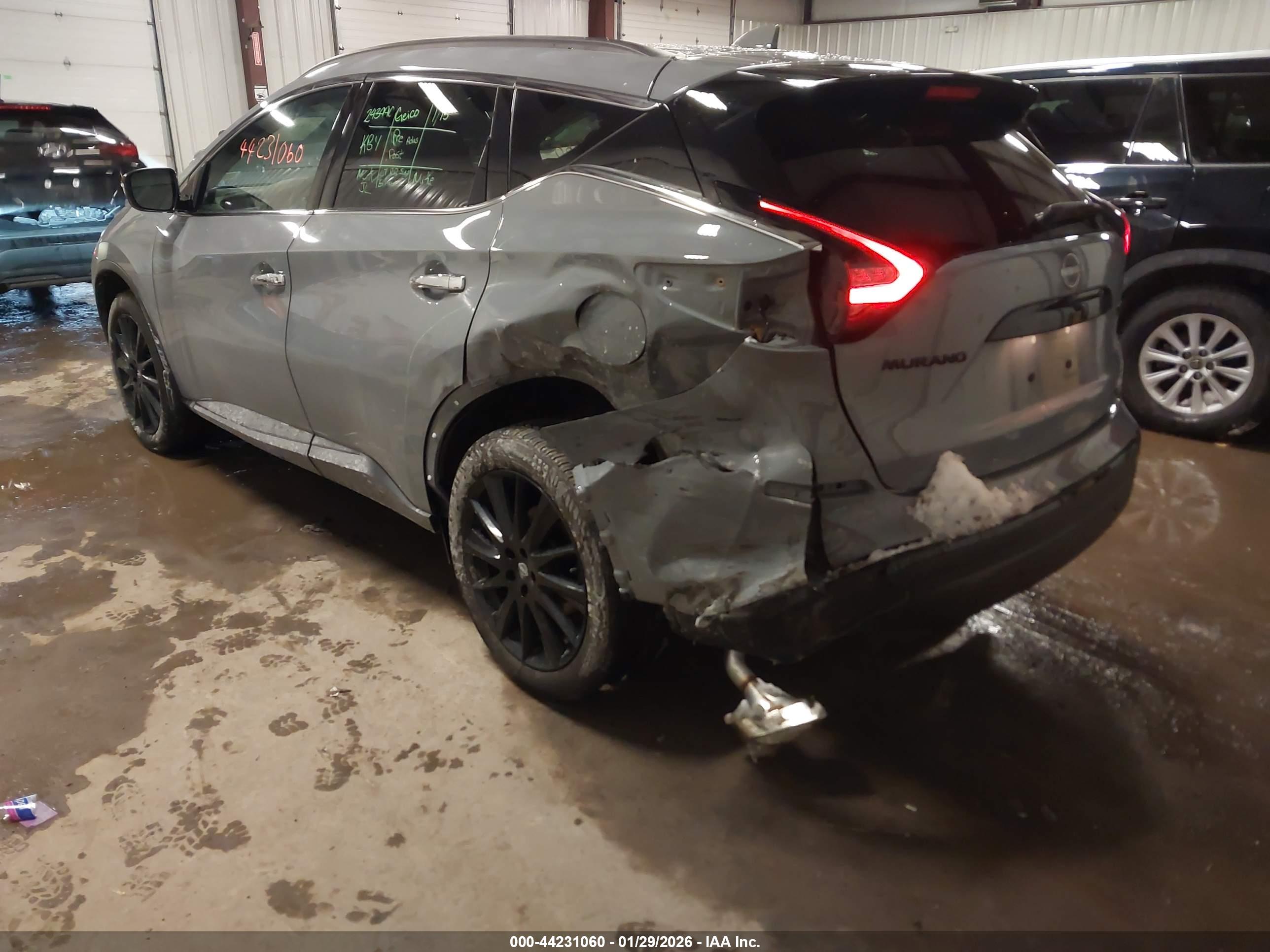 NISSAN MURANO image 6