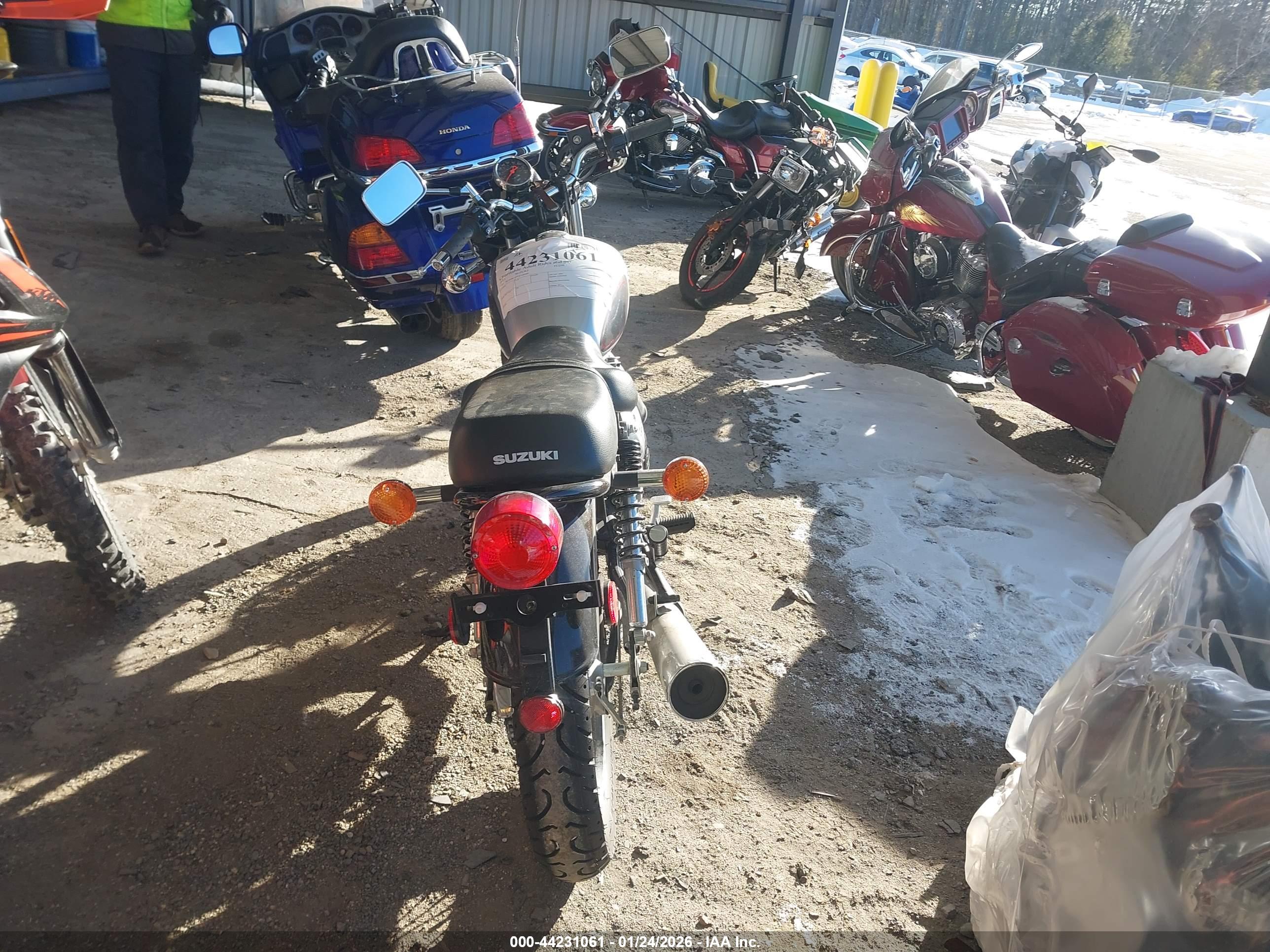 SUZUKI TU250 image 6
